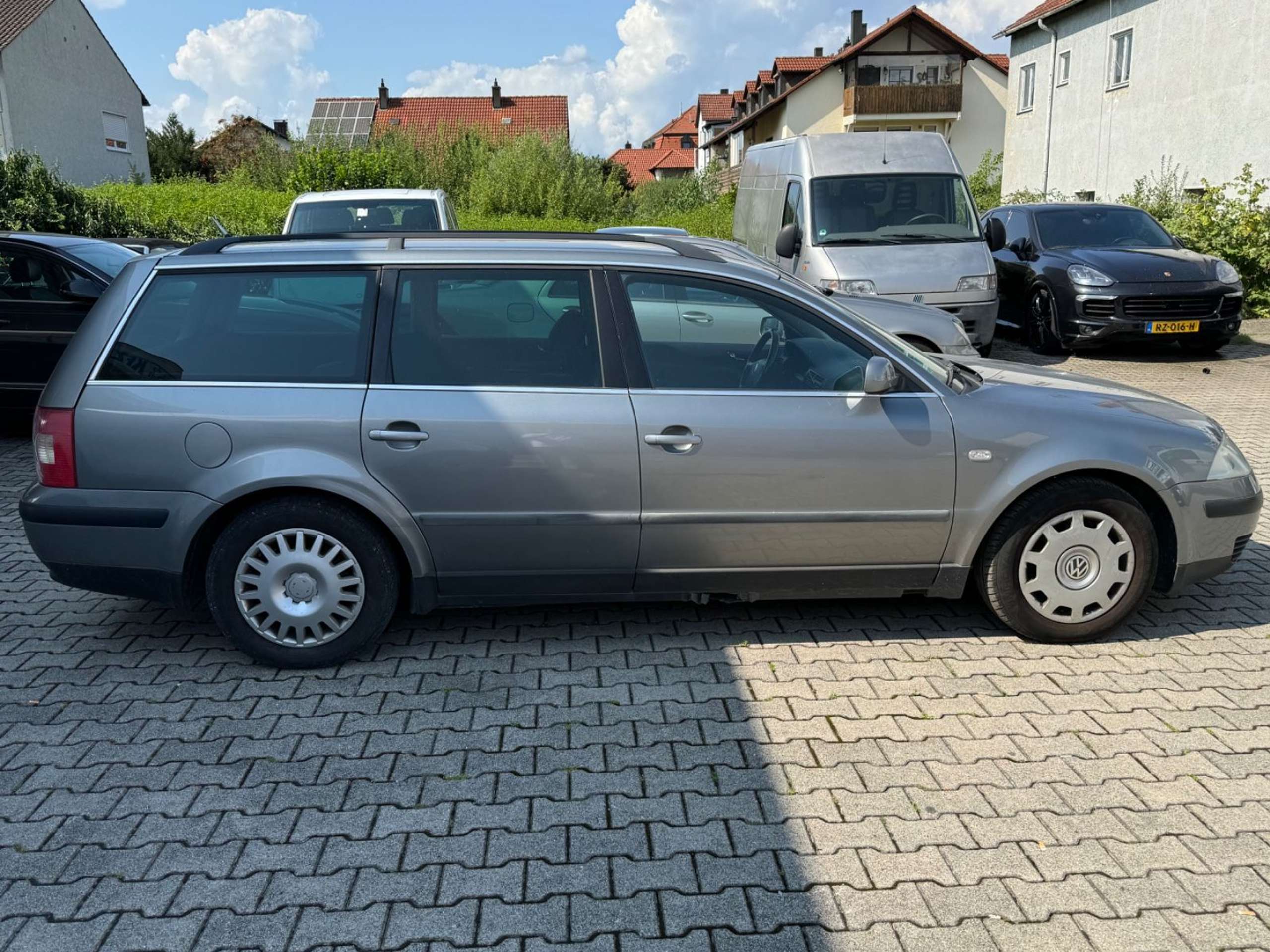 Volkswagen - Passat Variant