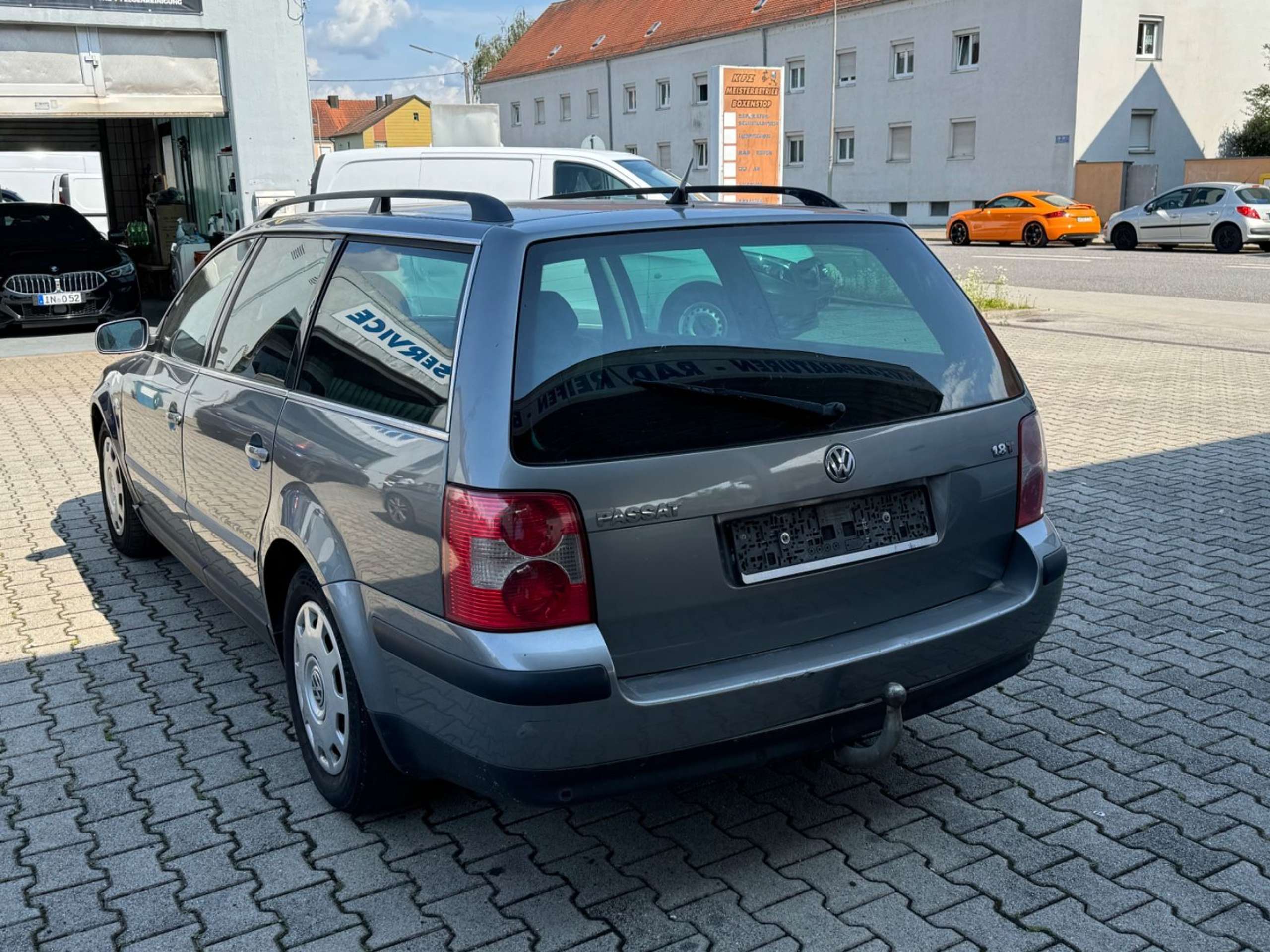 Volkswagen - Passat Variant