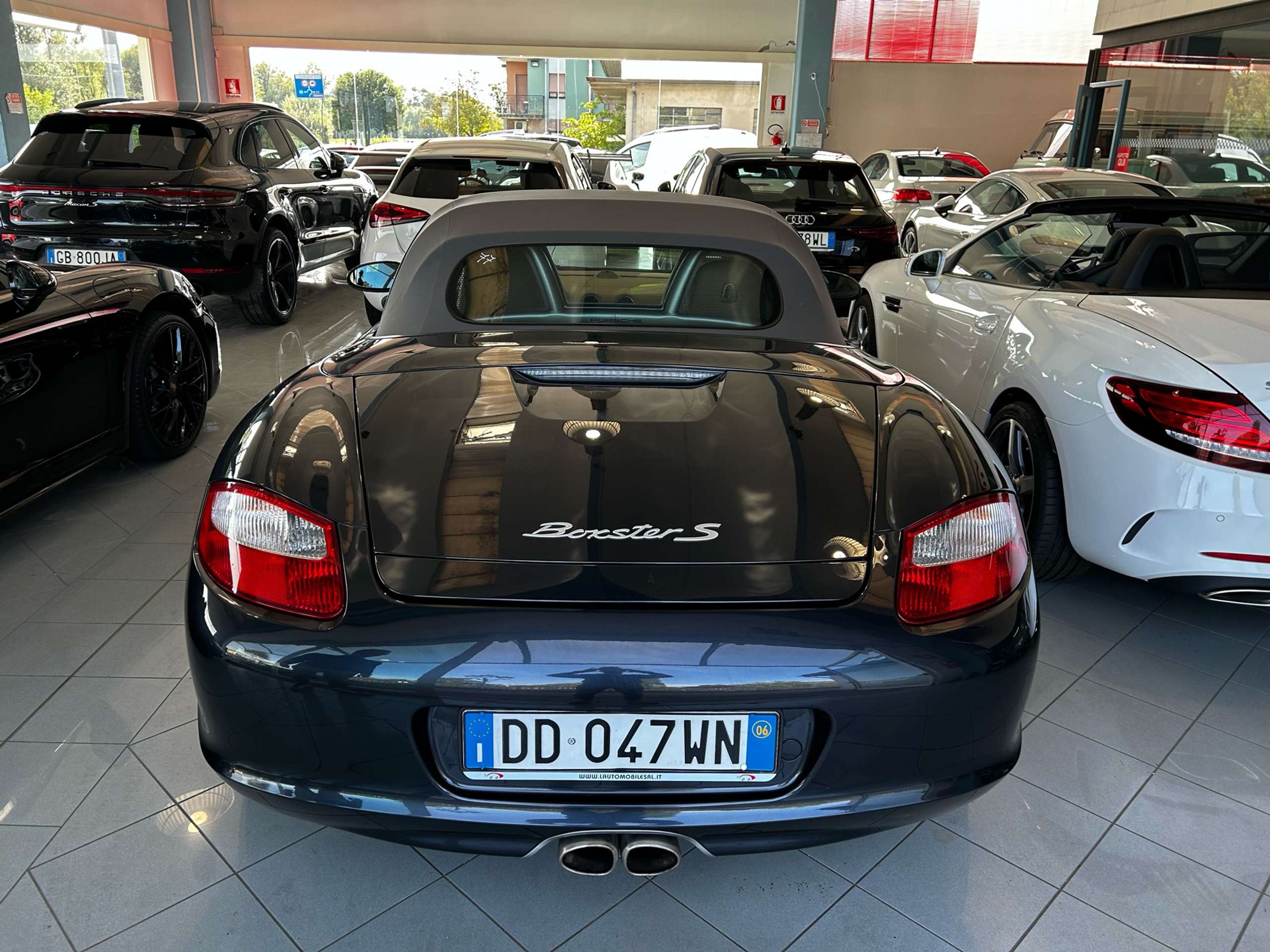 Porsche - Boxster