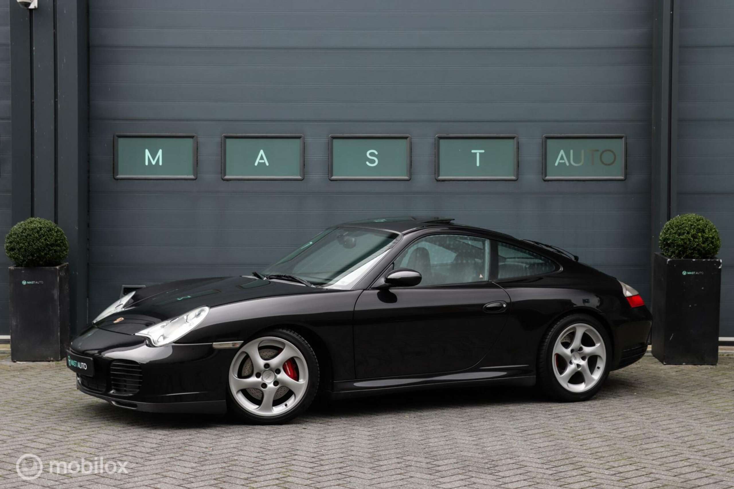 Porsche - 996