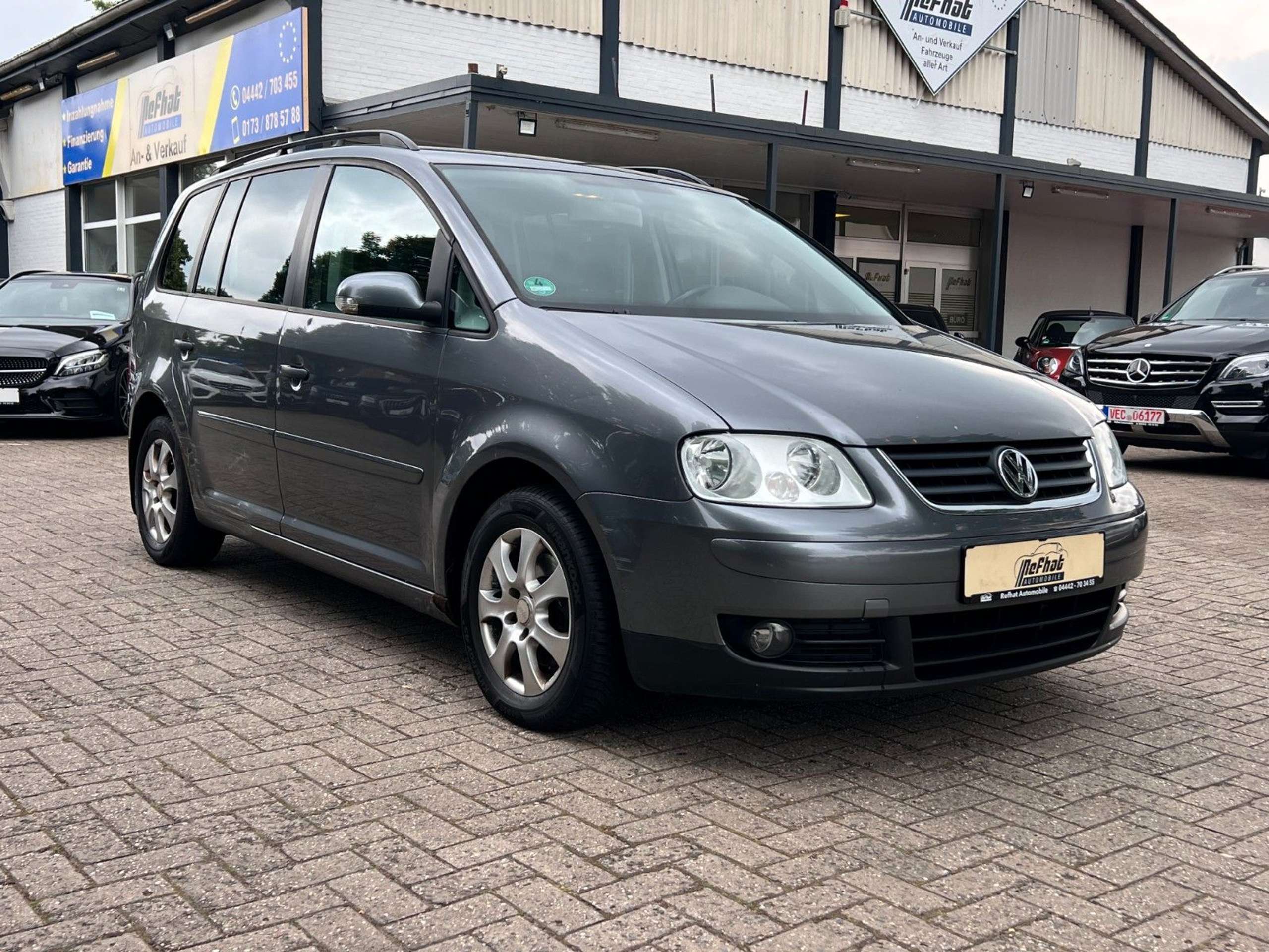 Volkswagen - Touran