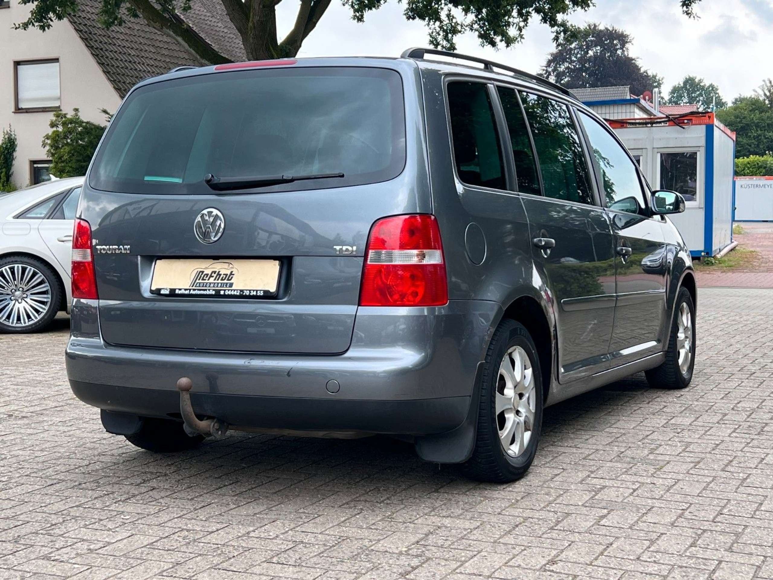 Volkswagen - Touran