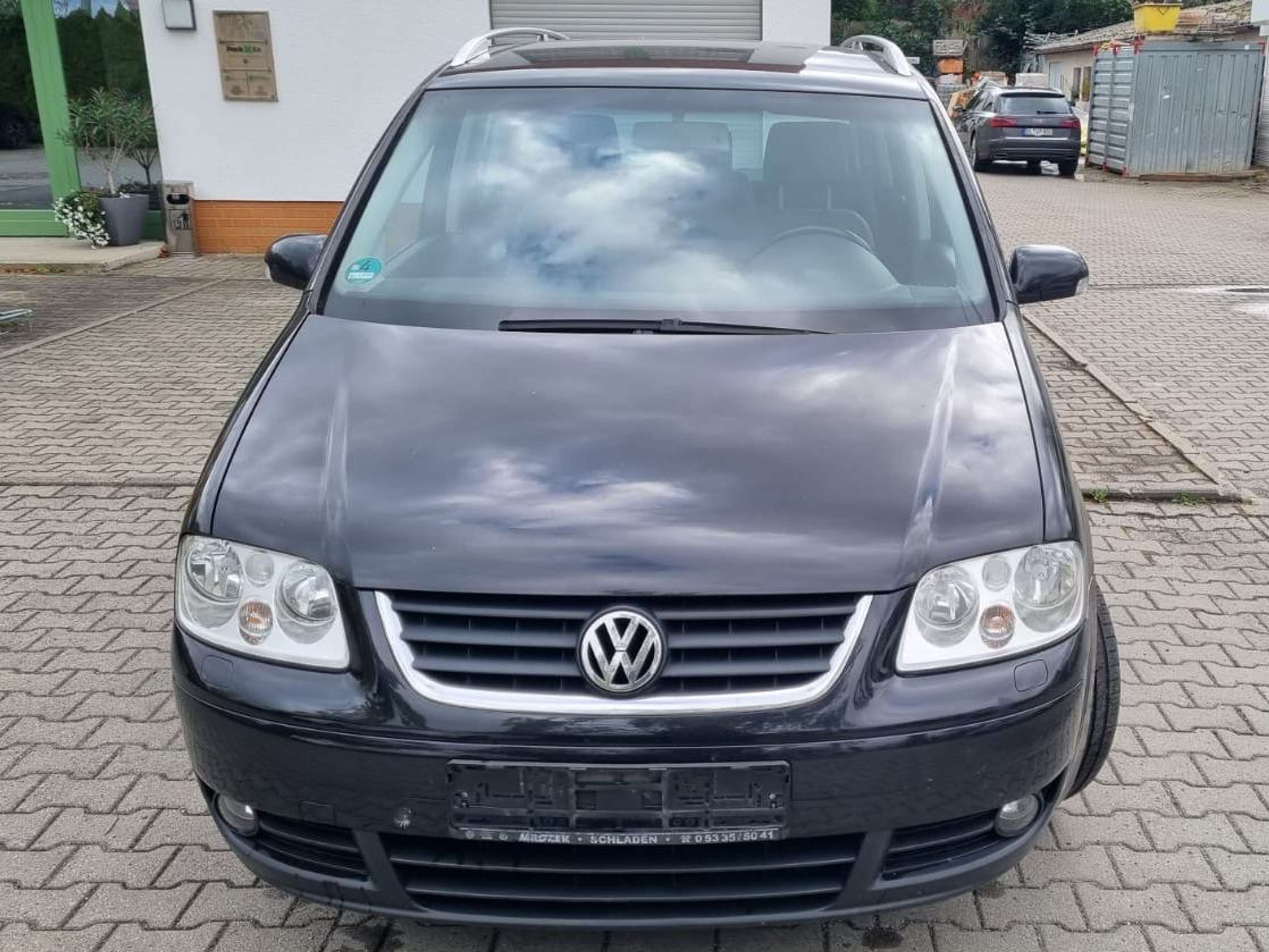 Volkswagen - Touran