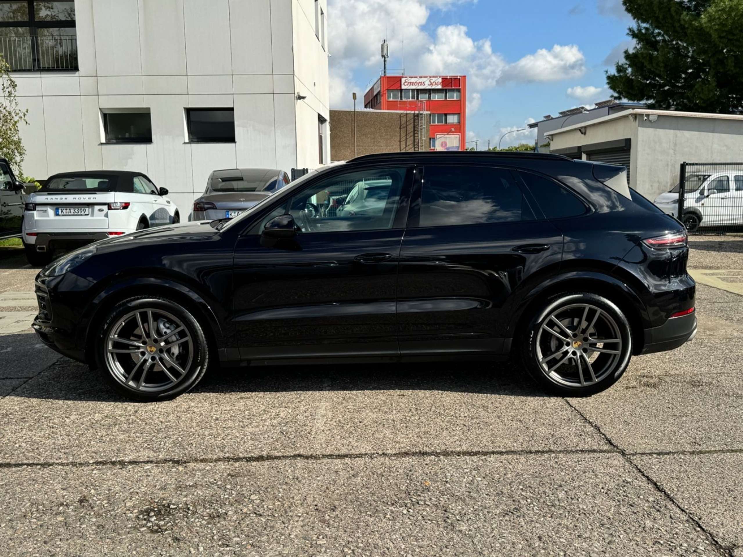 Porsche - Cayenne