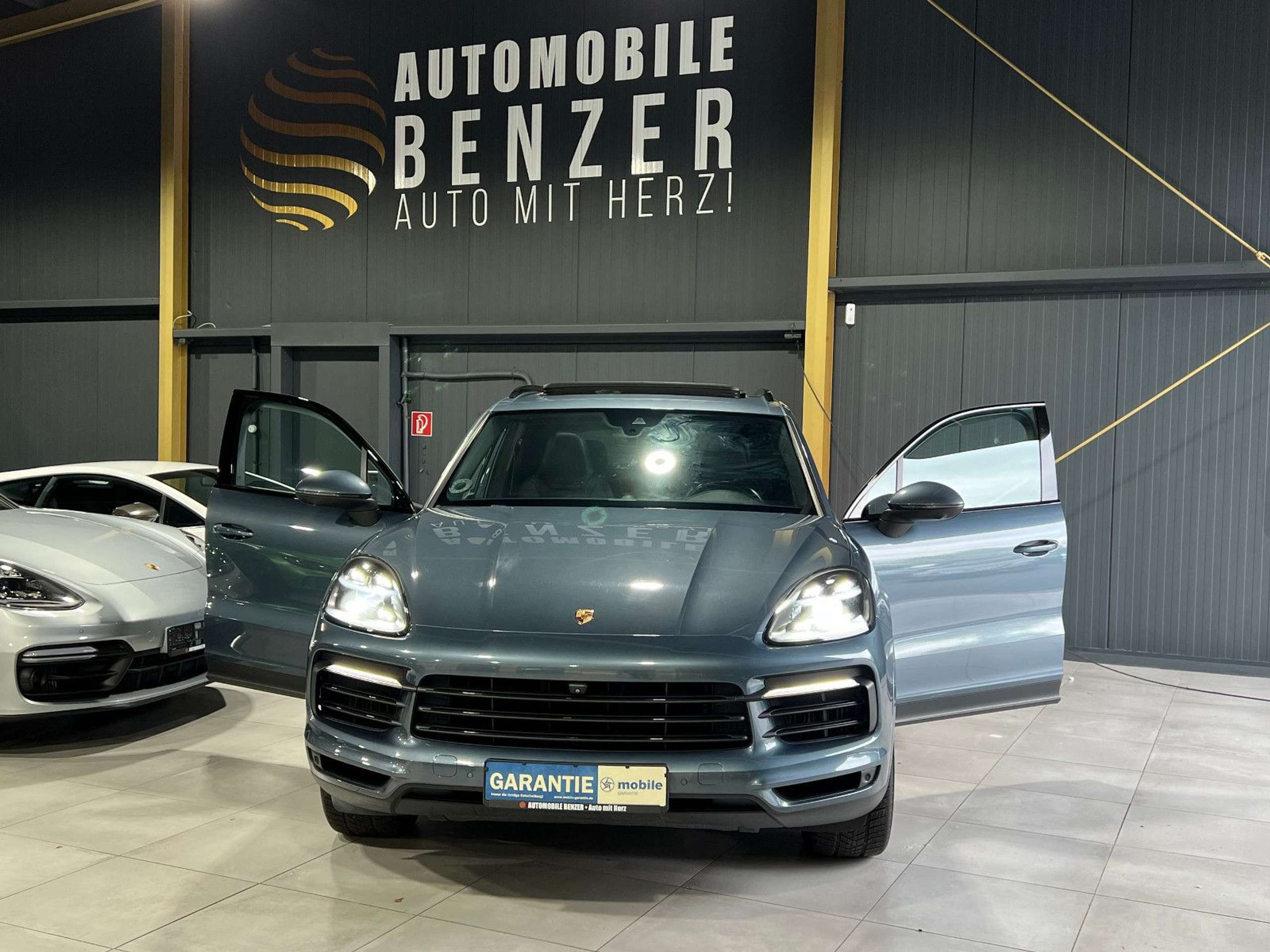 Porsche - Cayenne