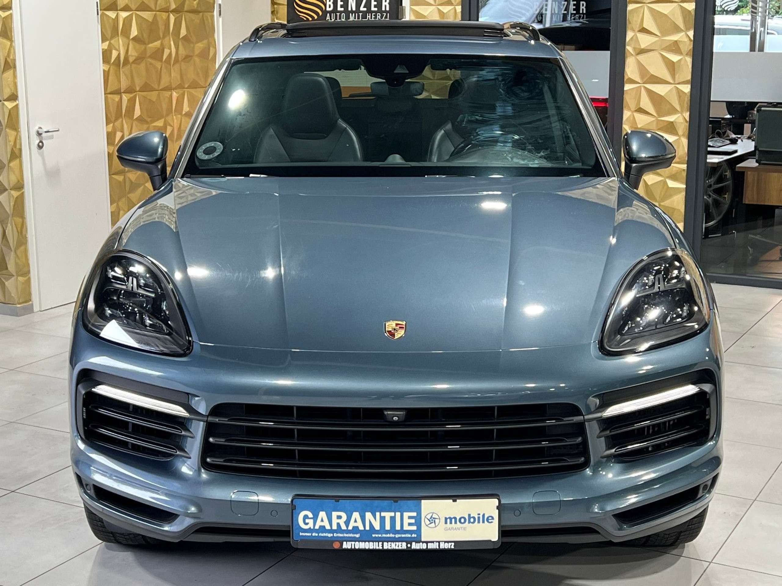 Porsche - Cayenne