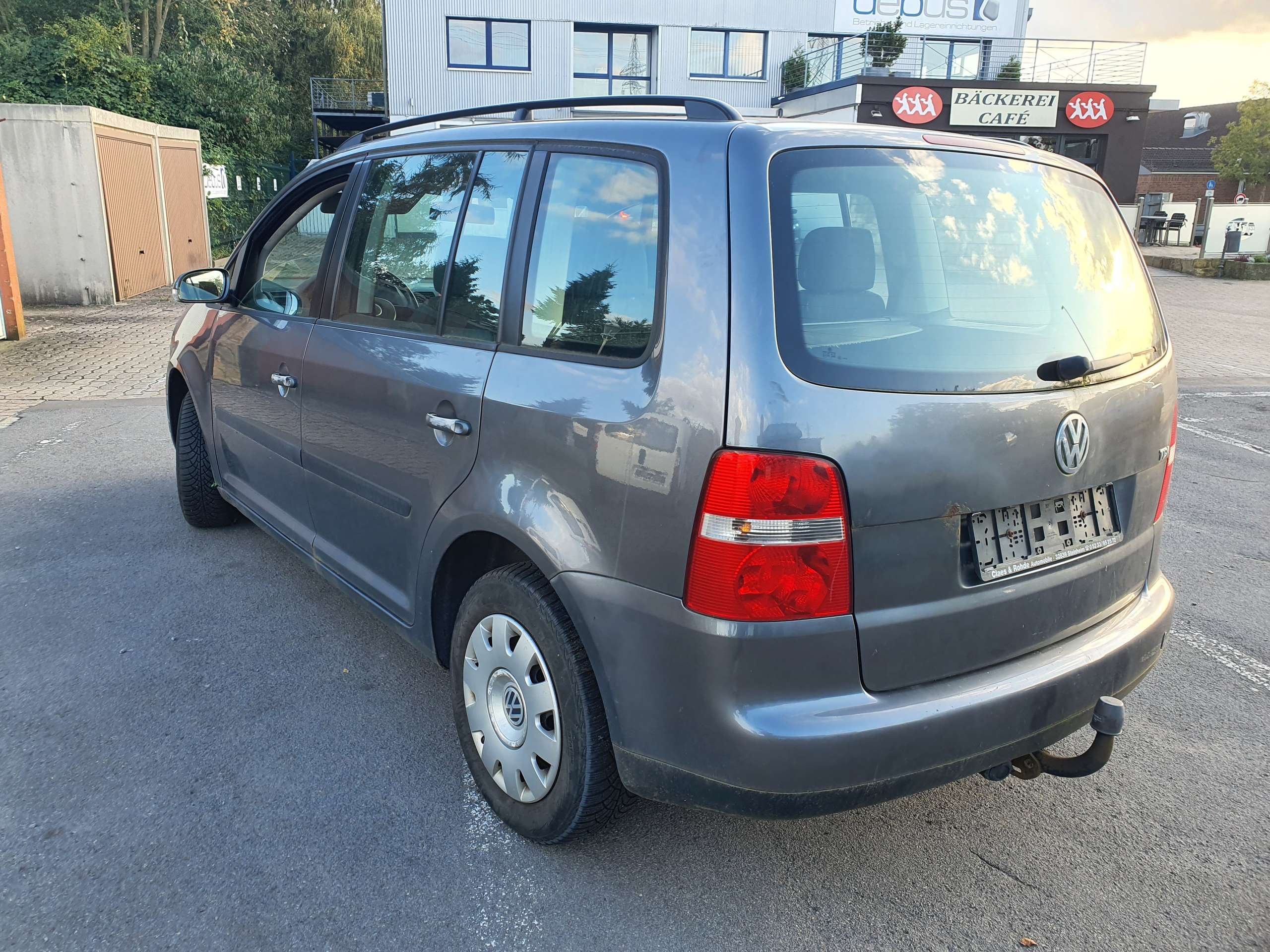 Volkswagen - Touran