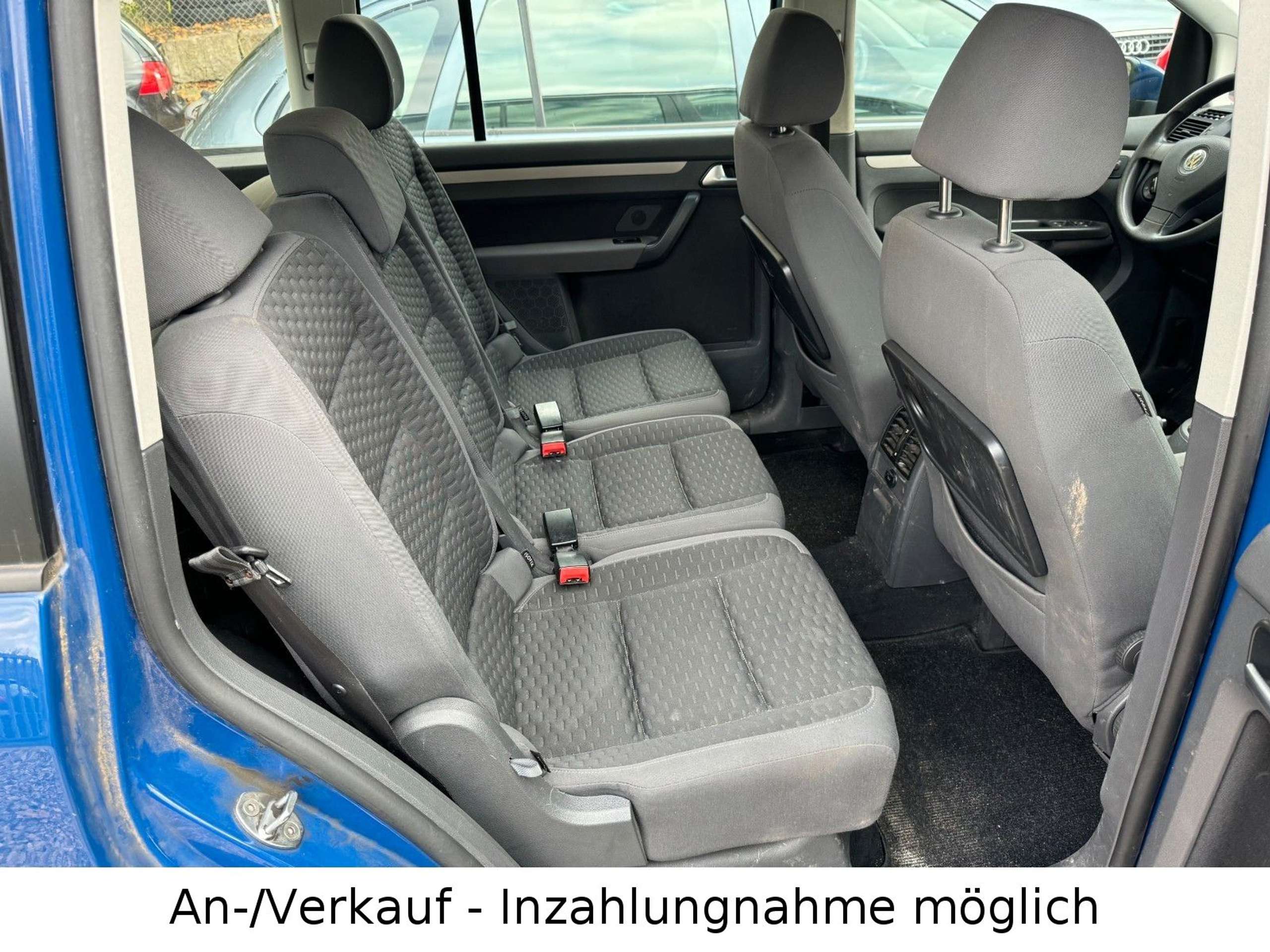 Volkswagen - Touran