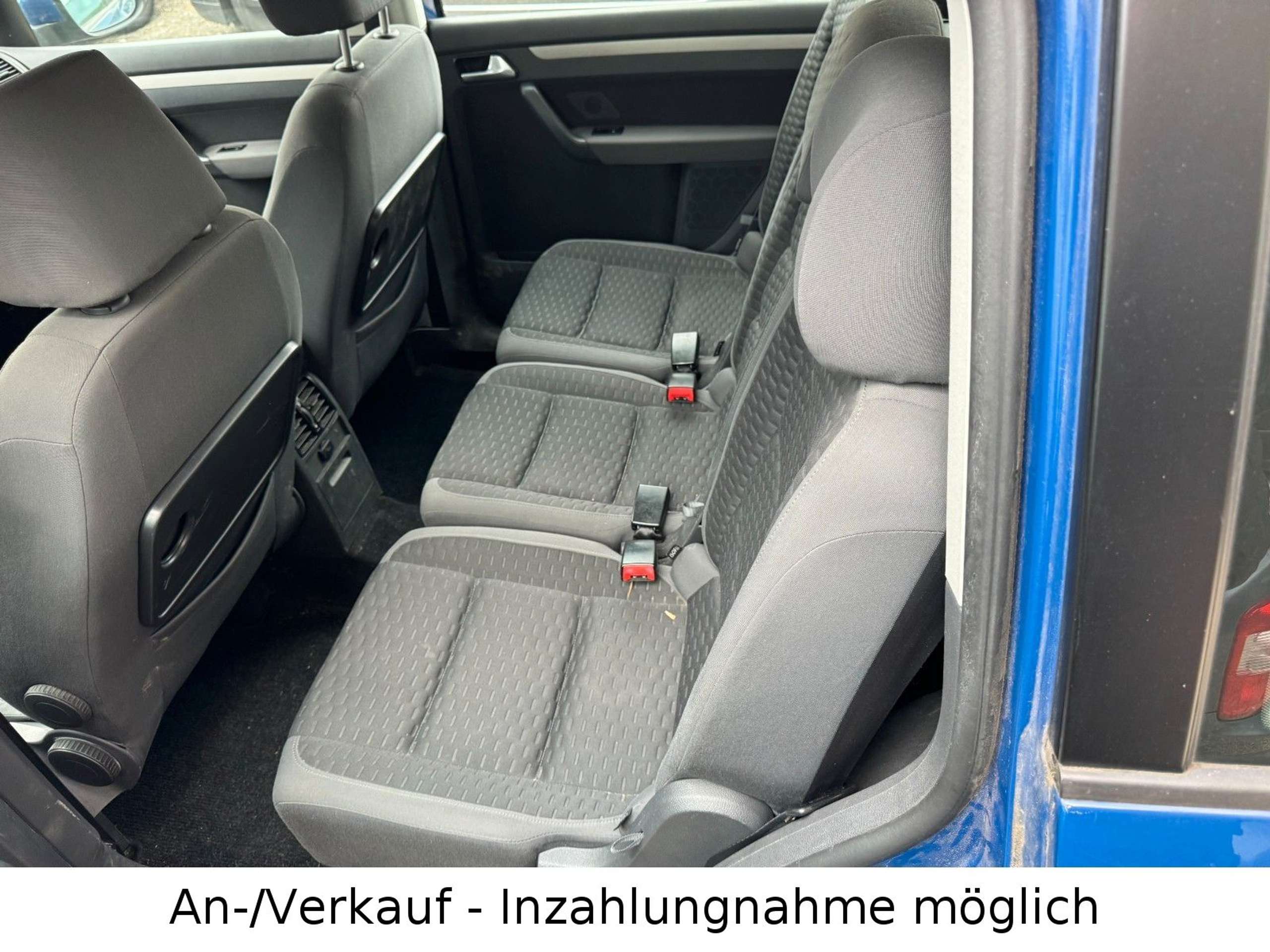 Volkswagen - Touran