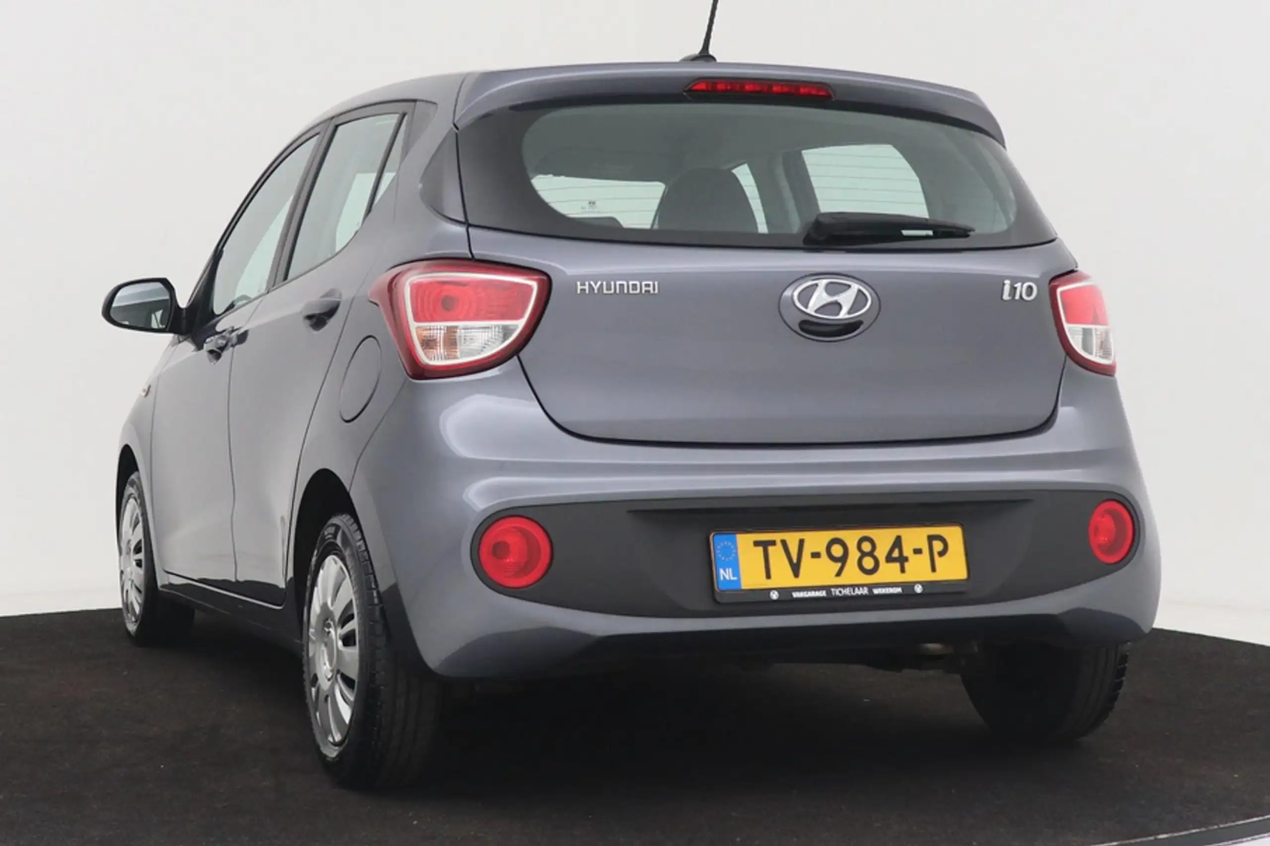 Hyundai - i10