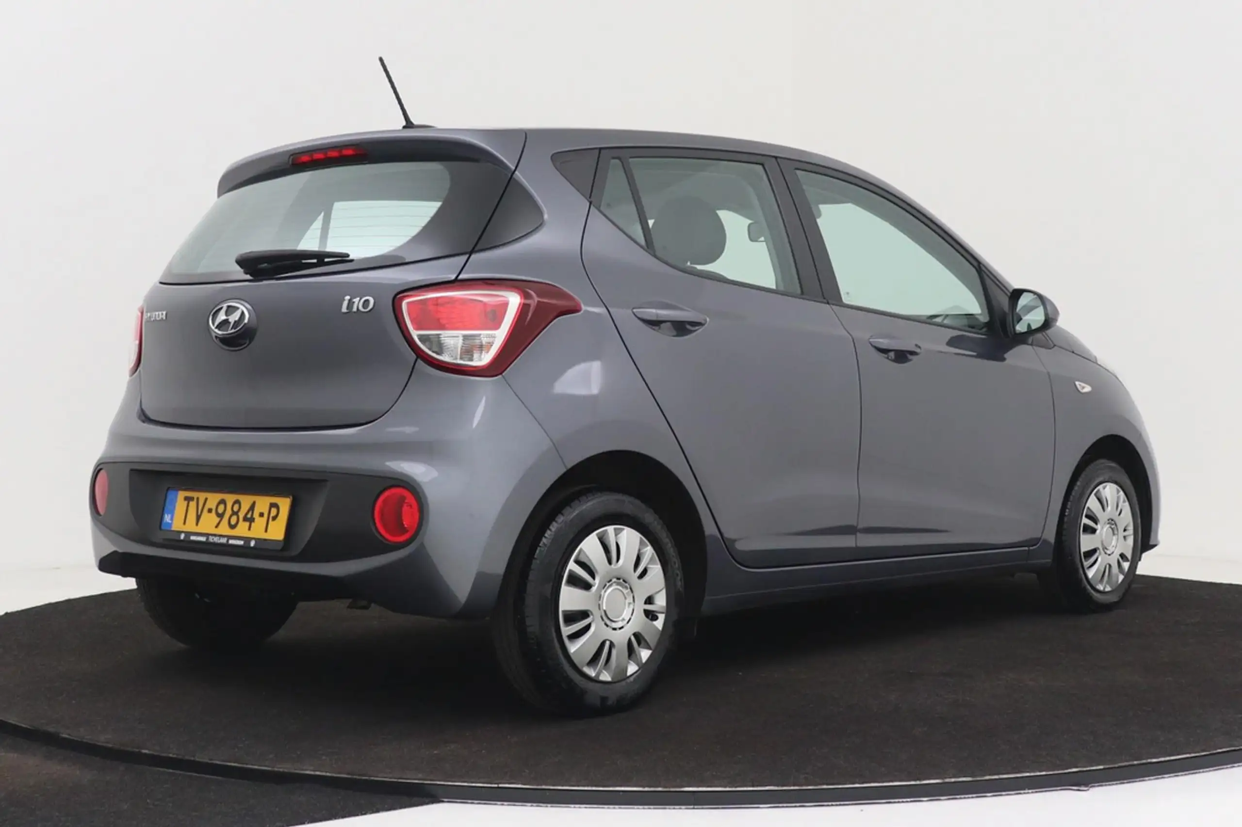 Hyundai - i10