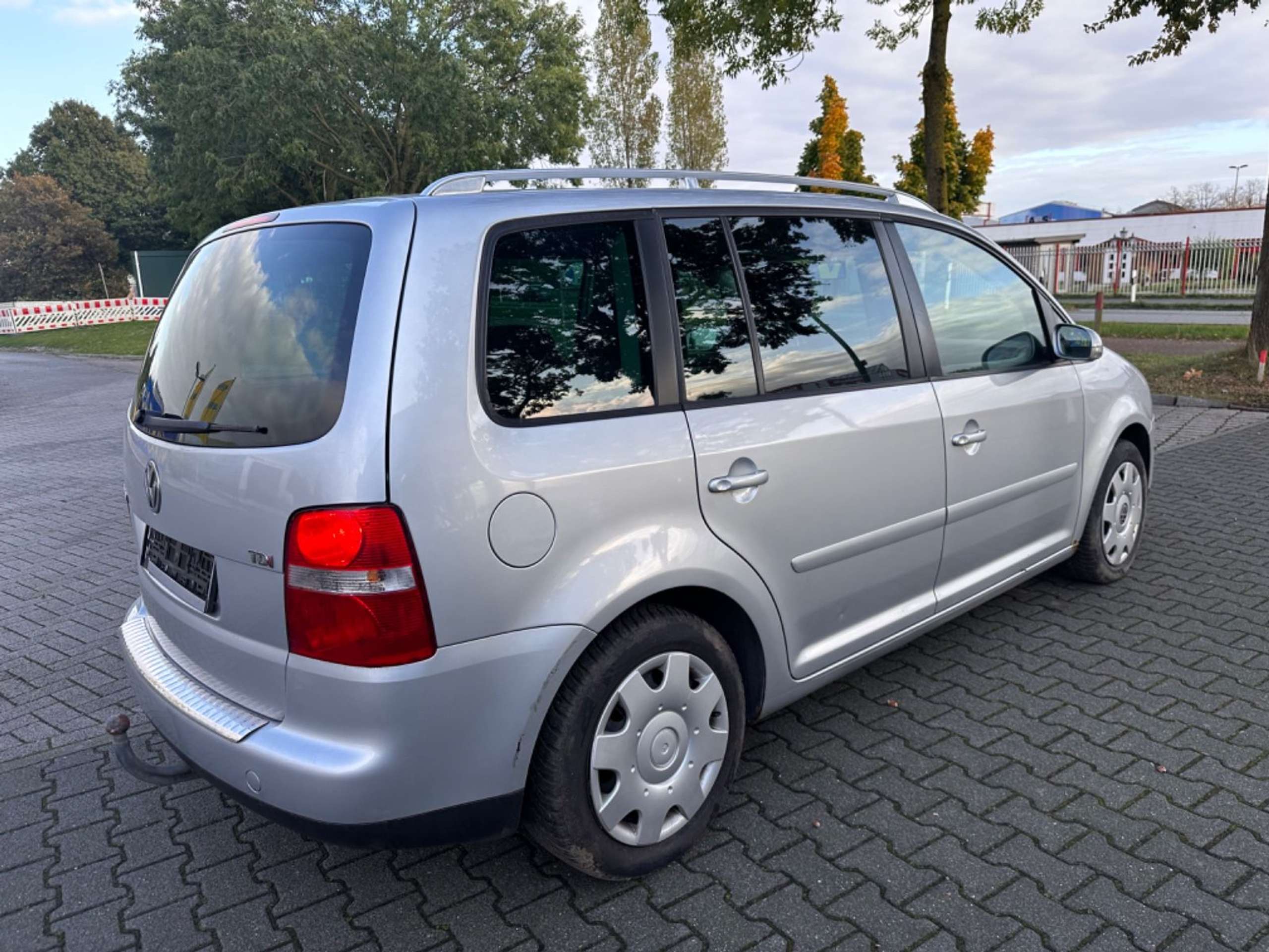 Volkswagen - Touran