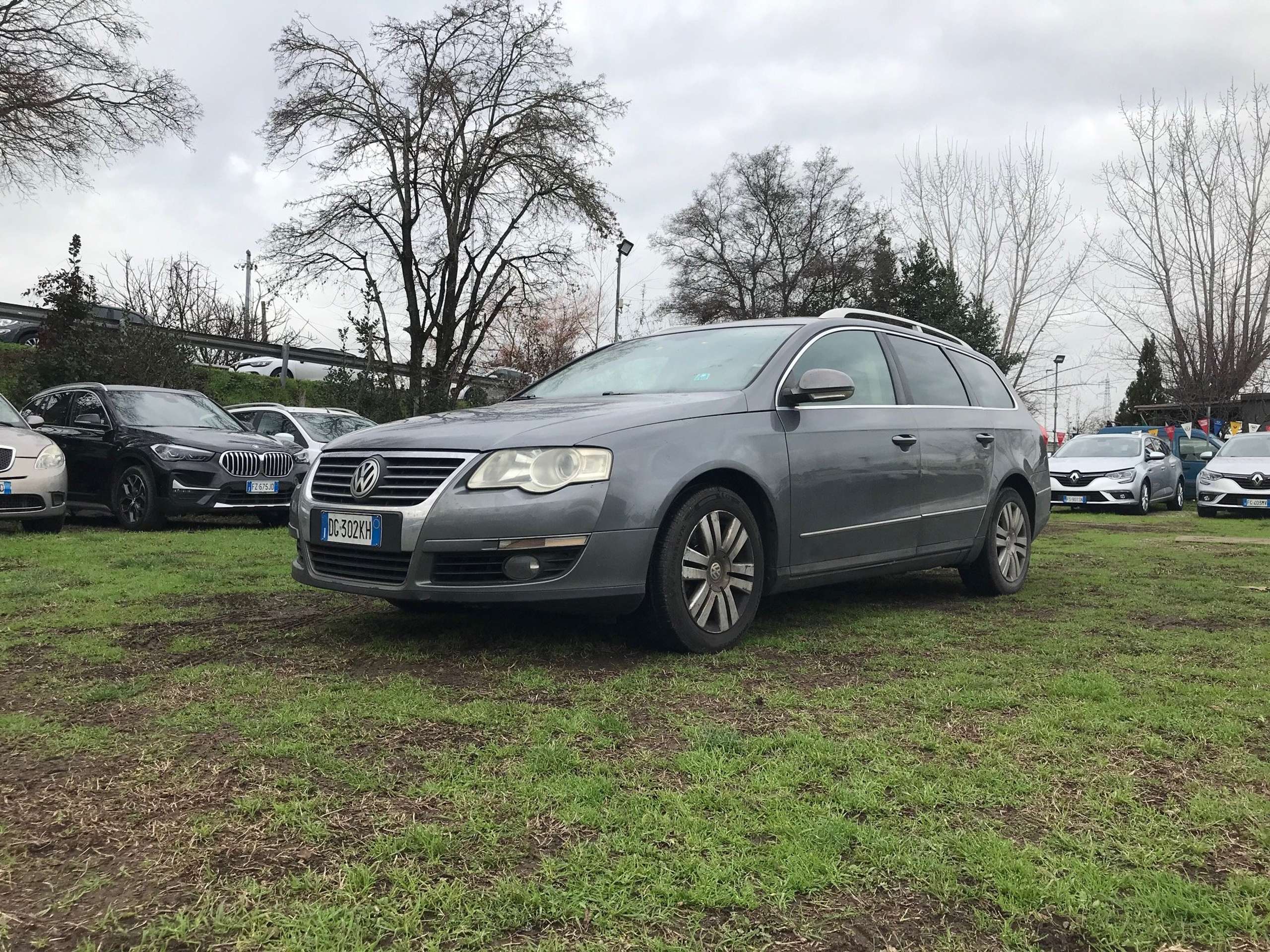 Volkswagen - Passat