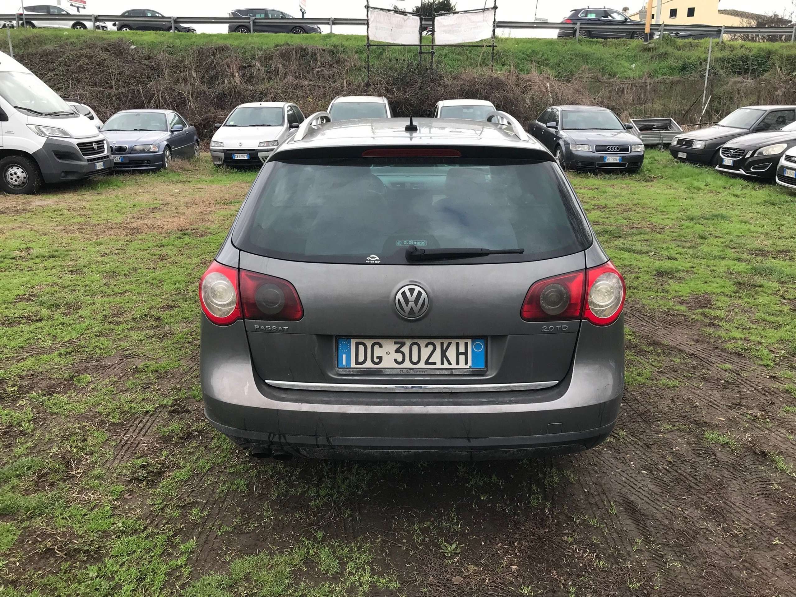 Volkswagen - Passat