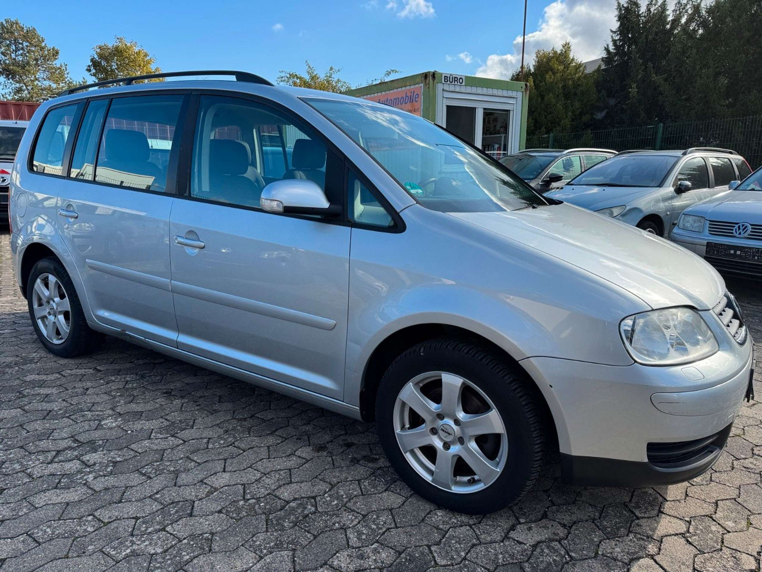 Volkswagen - Touran