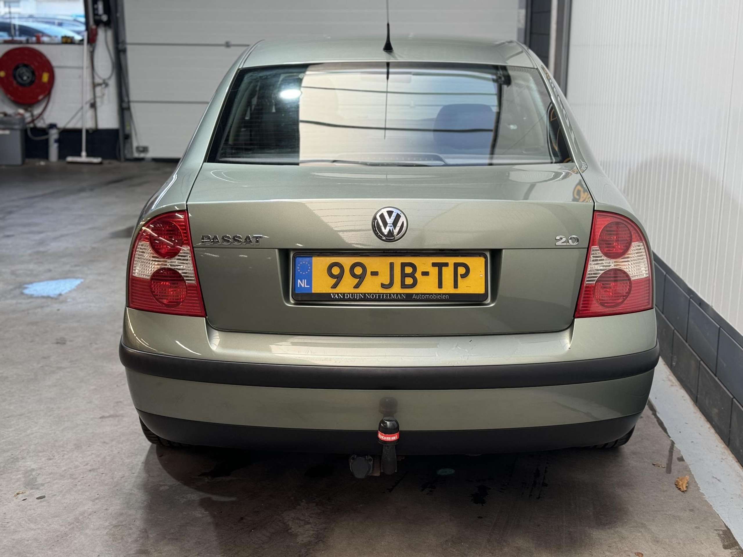 Volkswagen - Passat