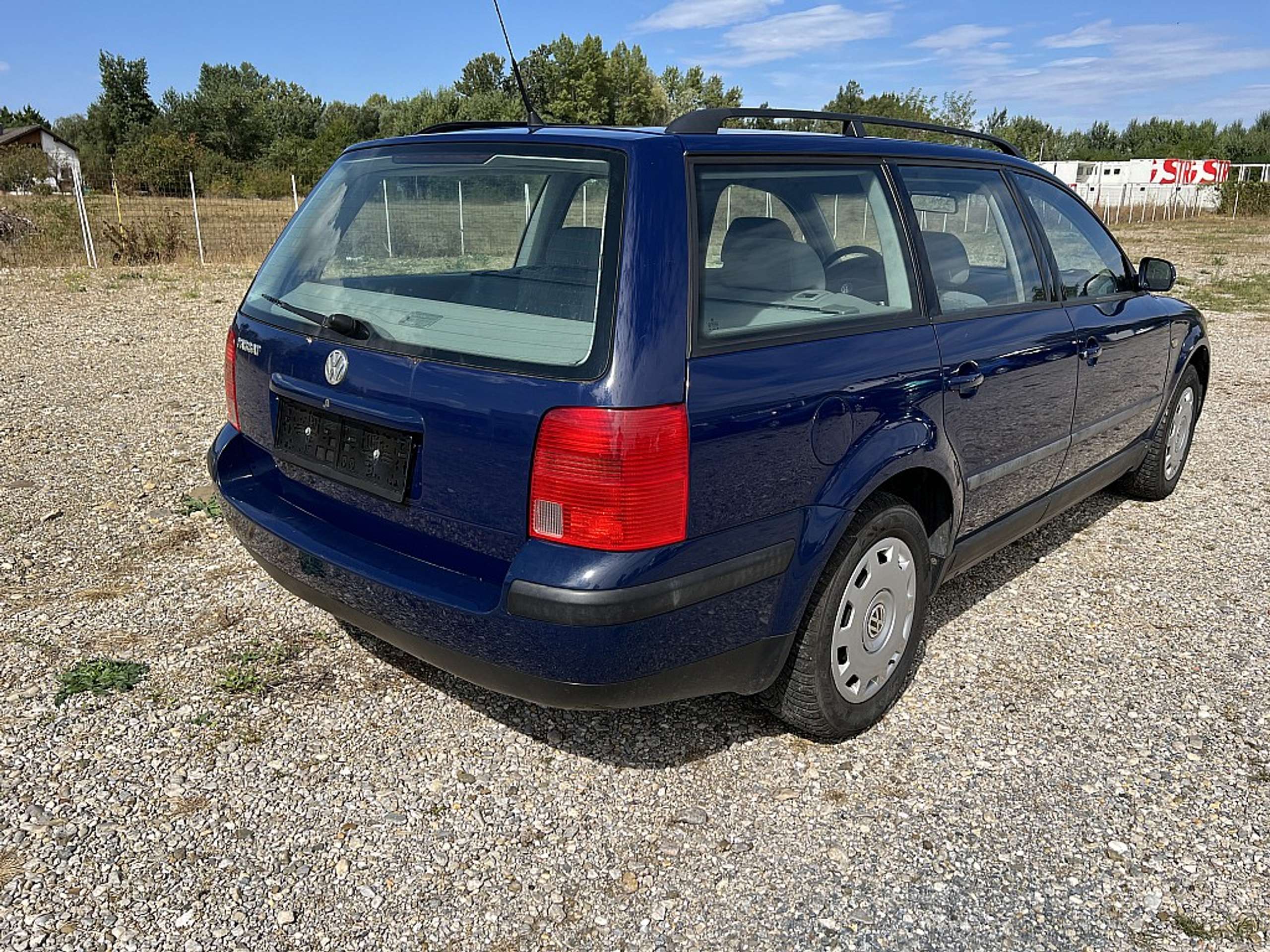 Volkswagen - Passat Variant