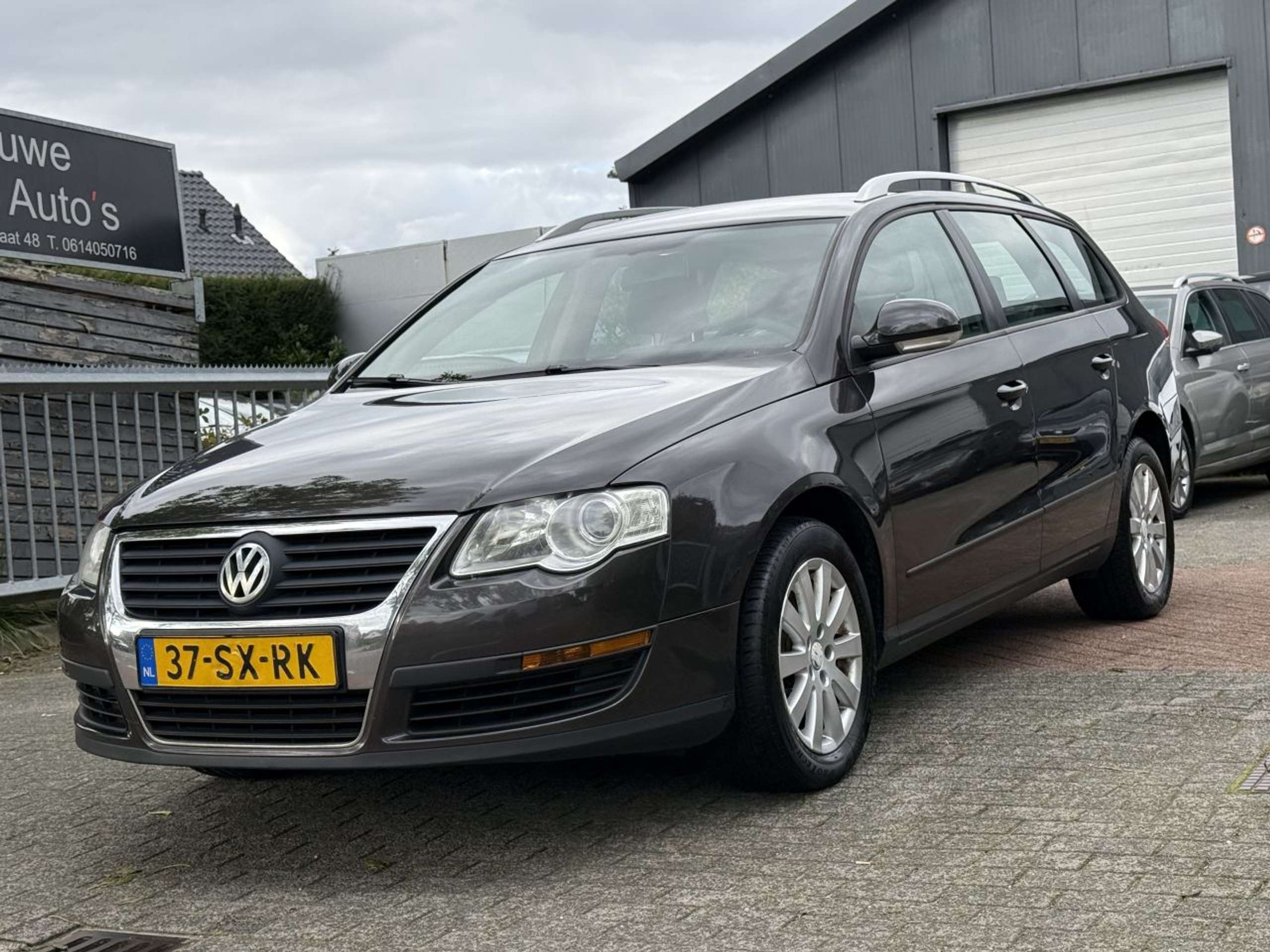 Volkswagen - Passat Variant