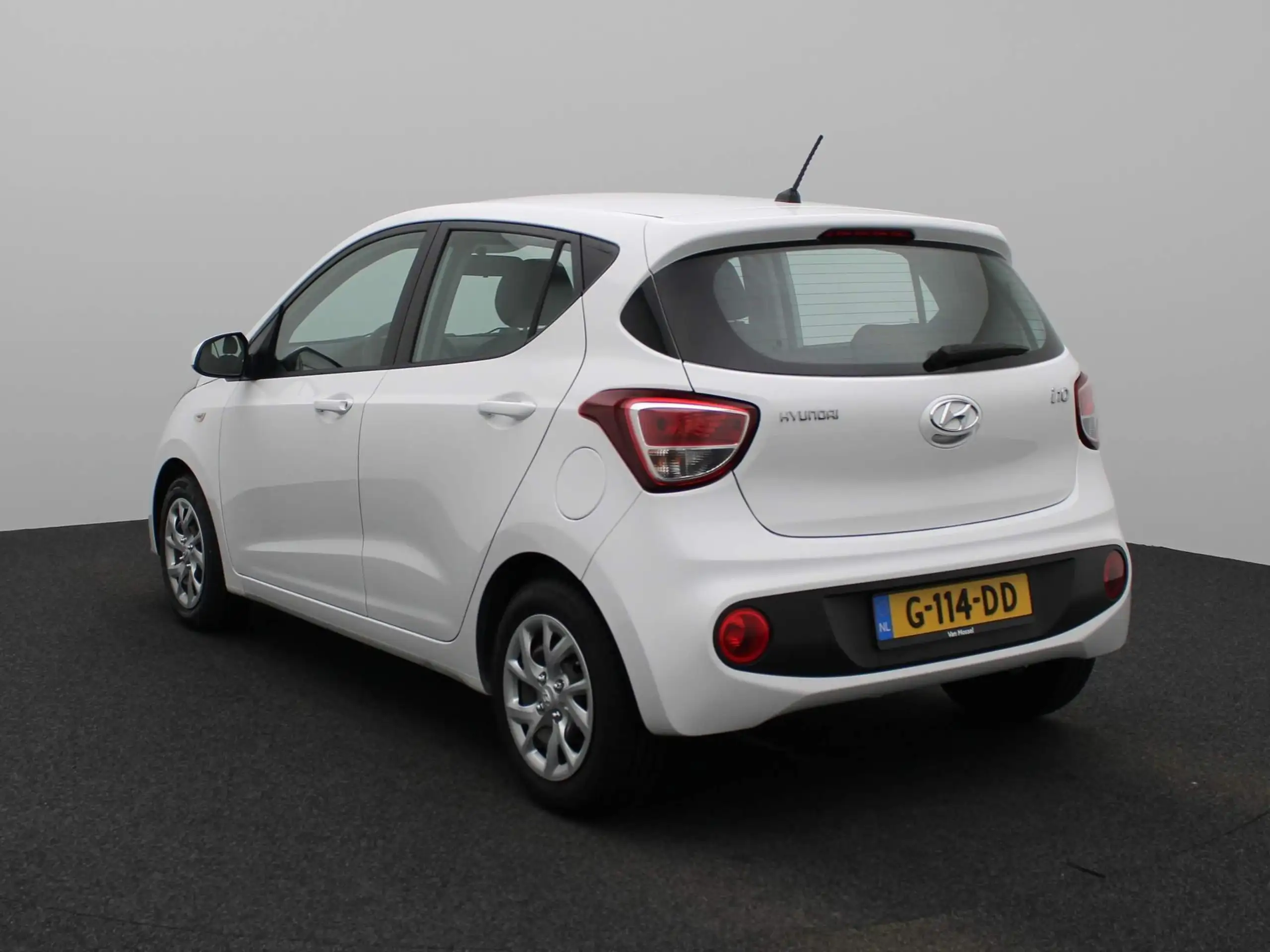 Hyundai - i10