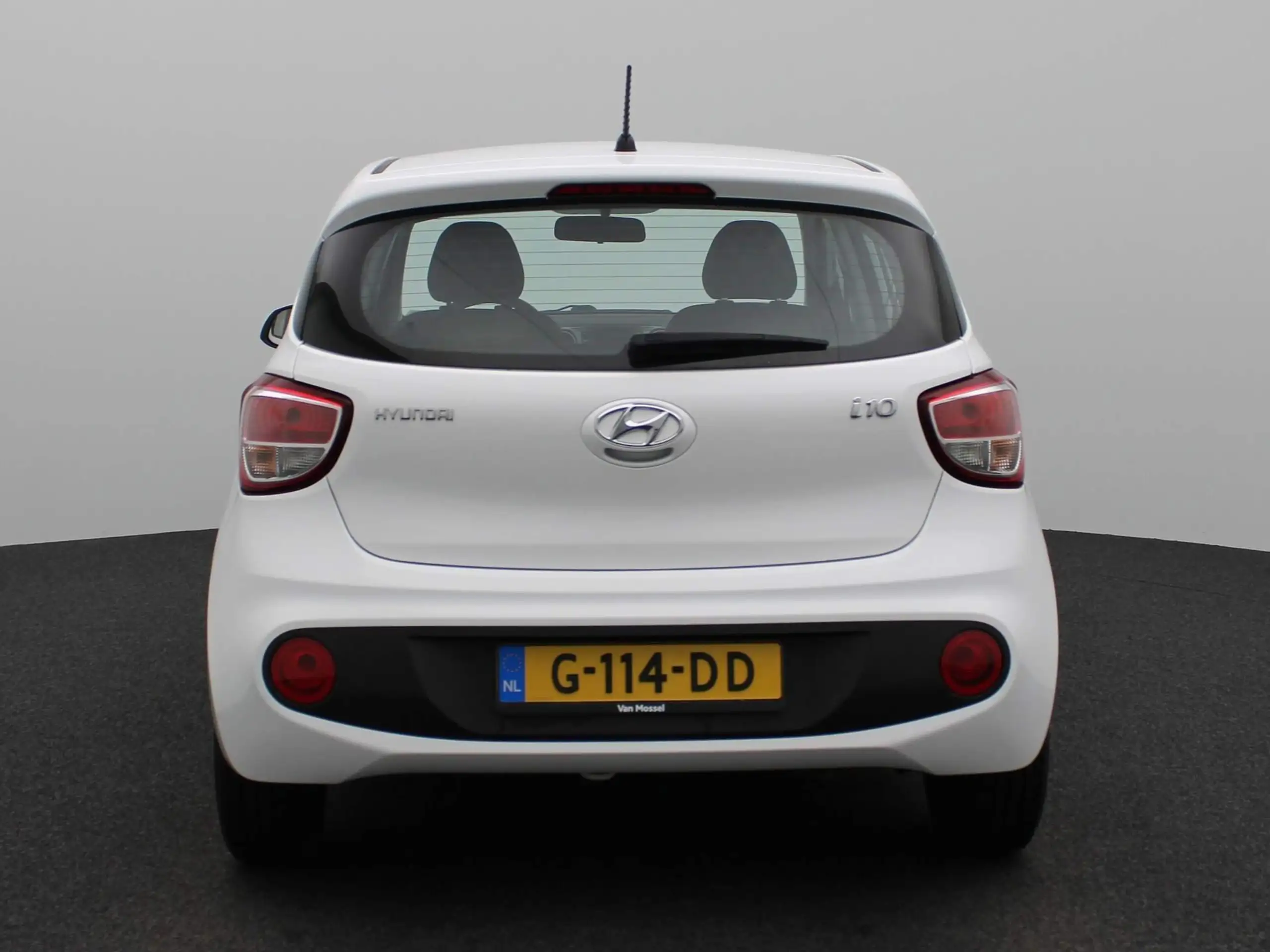 Hyundai - i10