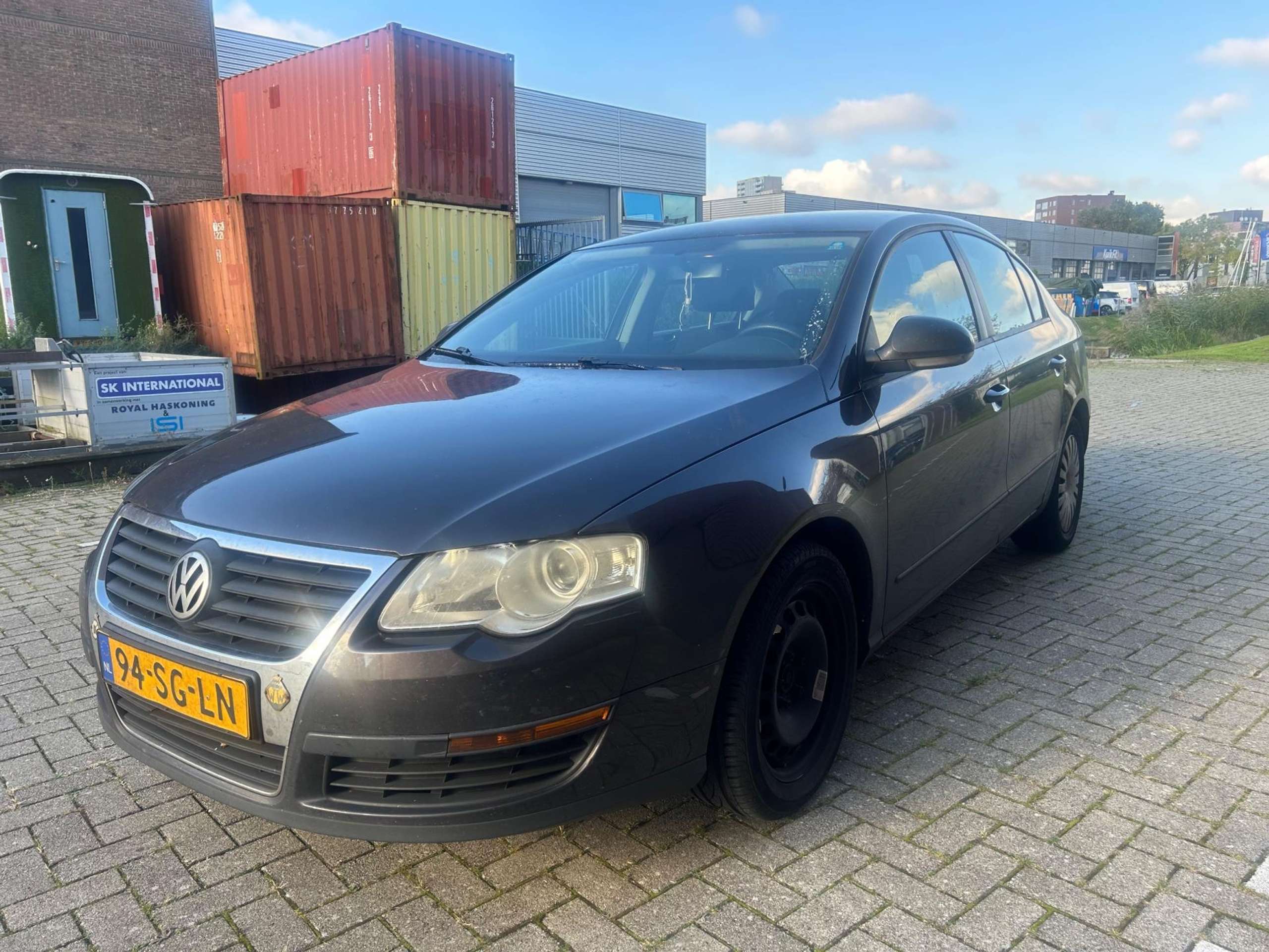 Volkswagen - Passat