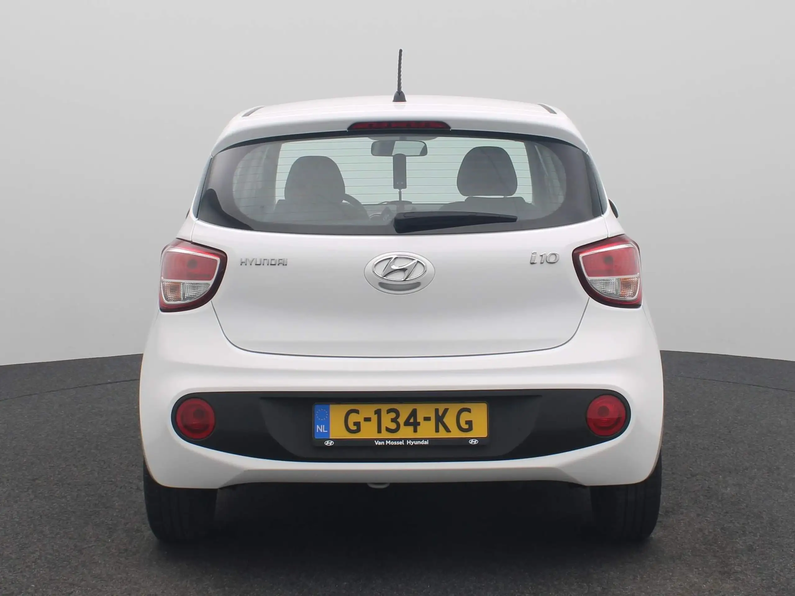 Hyundai - i10