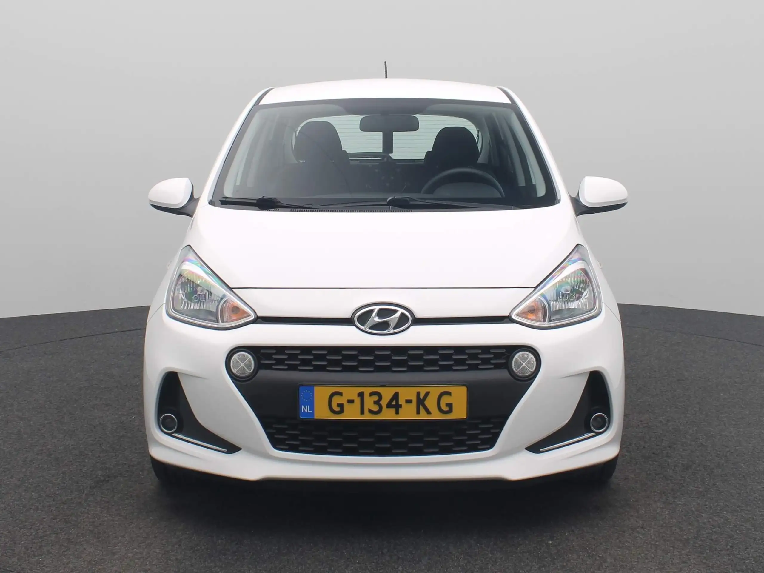 Hyundai - i10