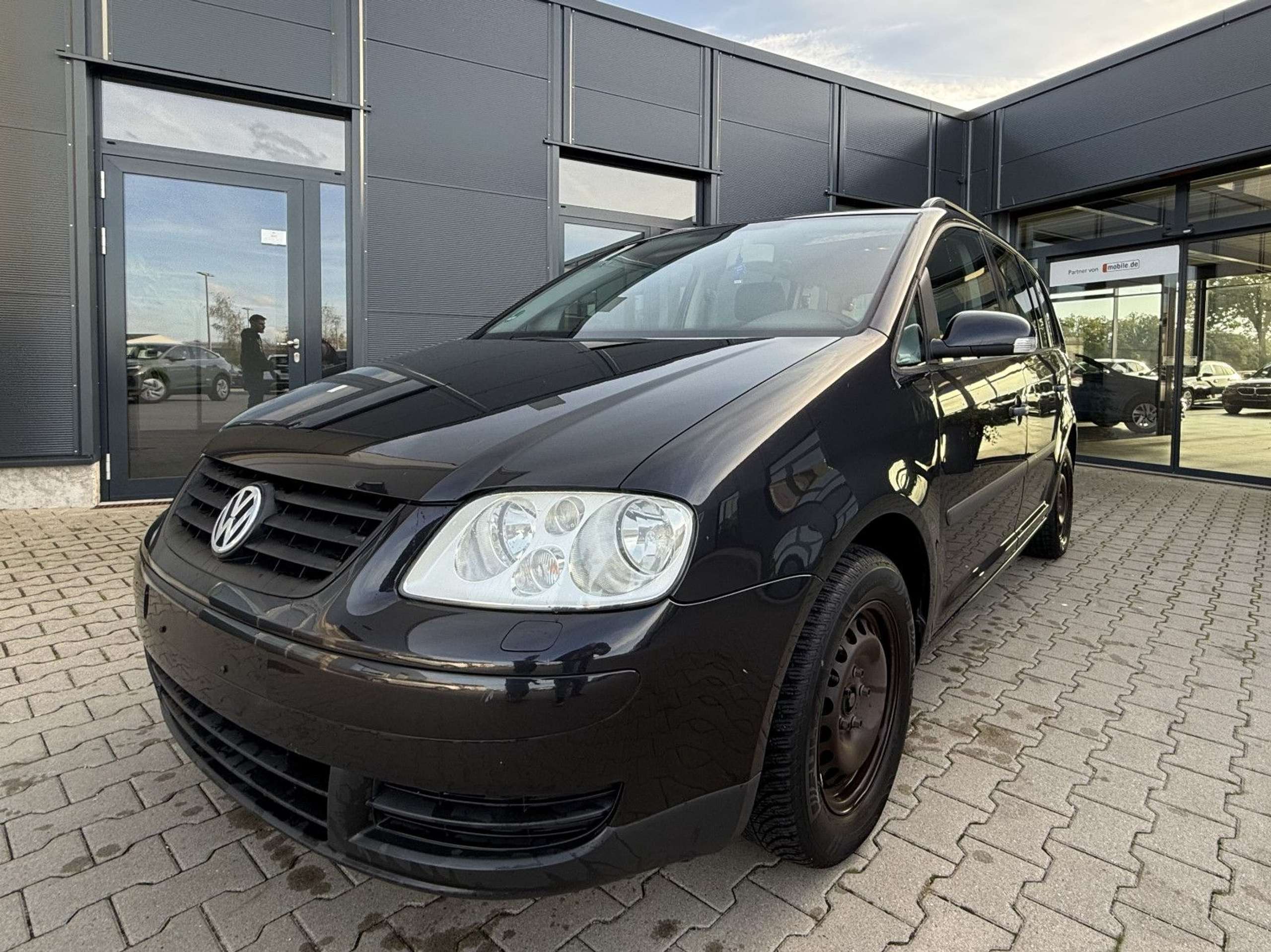 Volkswagen - Touran