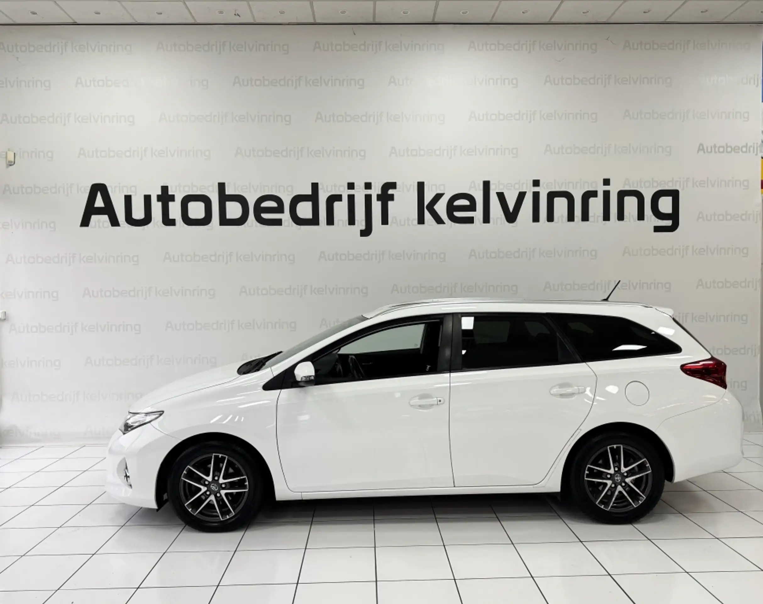 Toyota - Auris