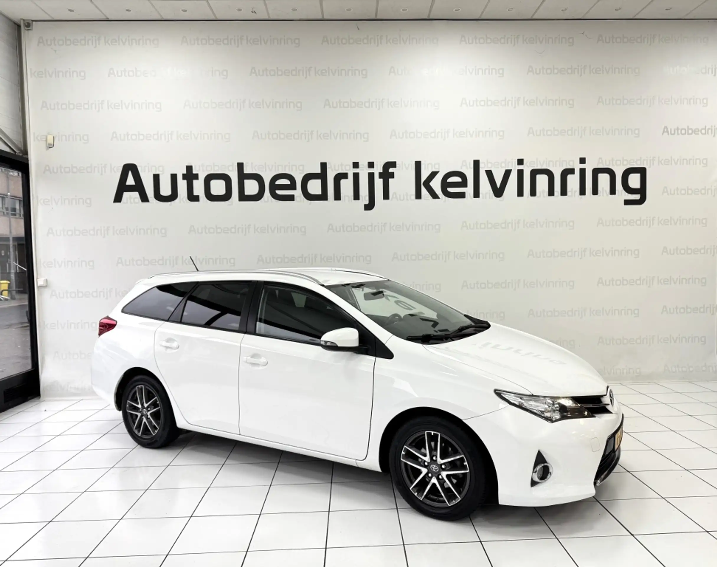 Toyota - Auris