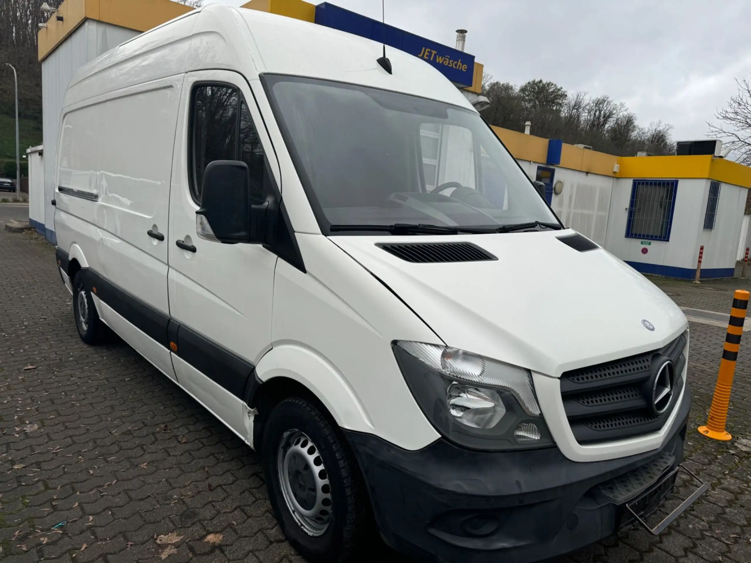 Mercedes-Benz - Sprinter