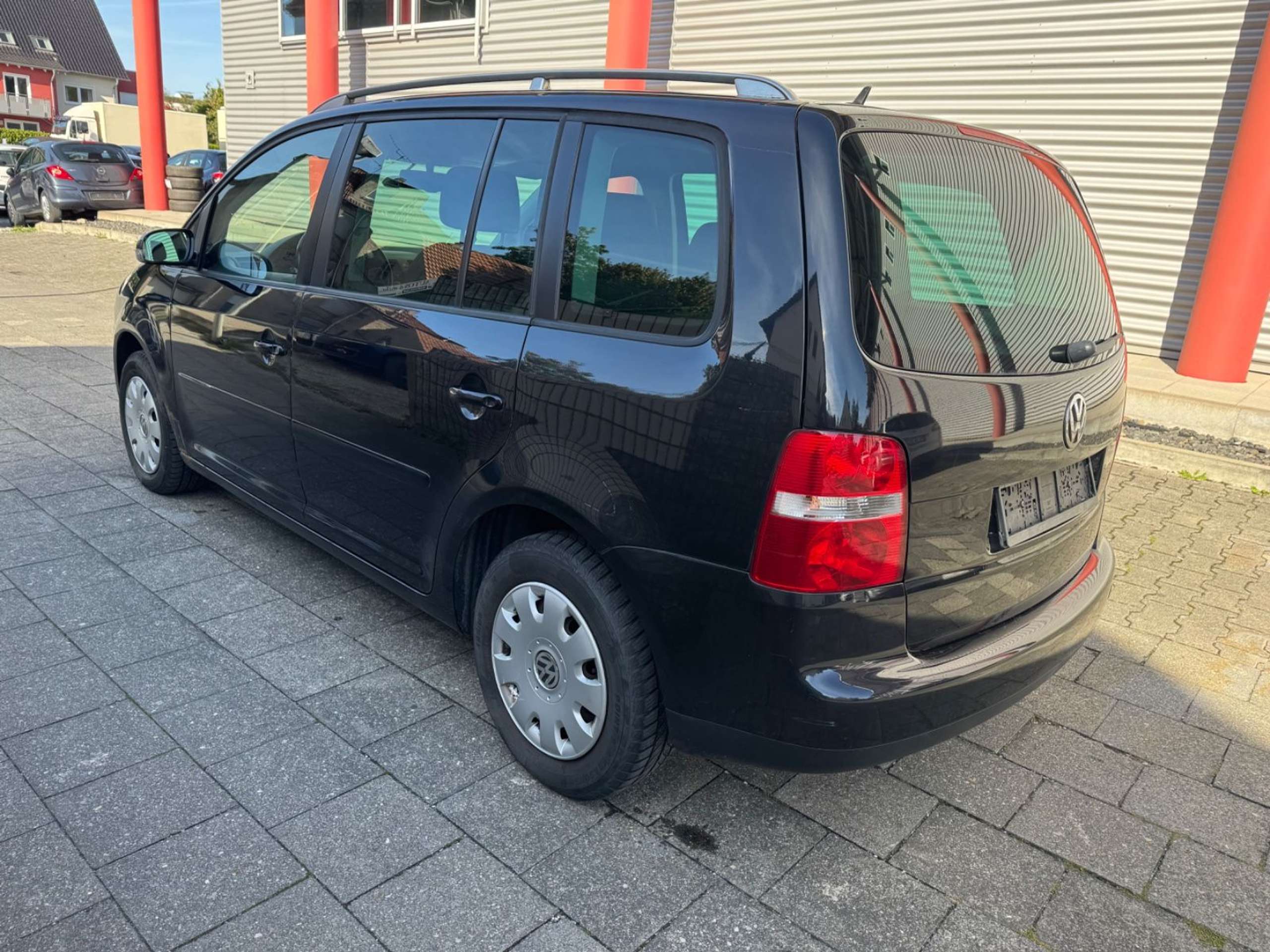 Volkswagen - Touran