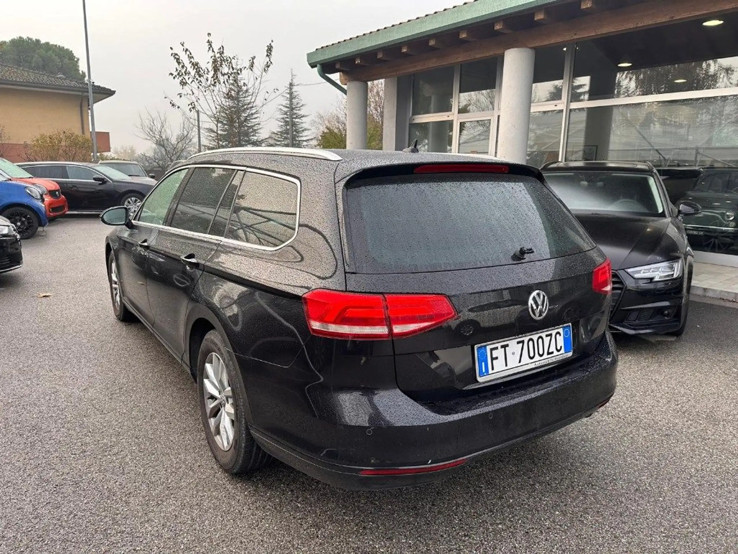 Volkswagen - Passat