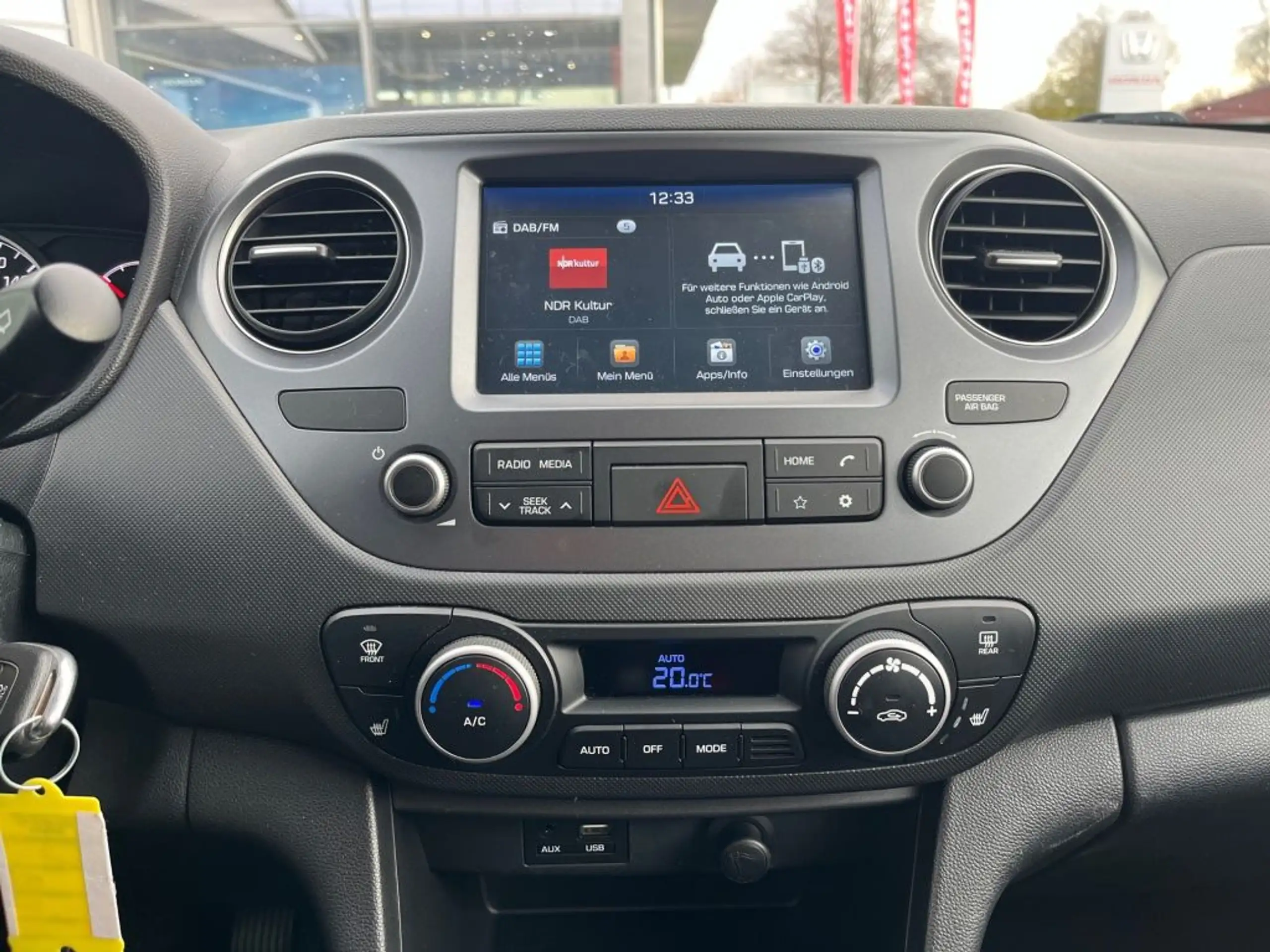 Hyundai - i10