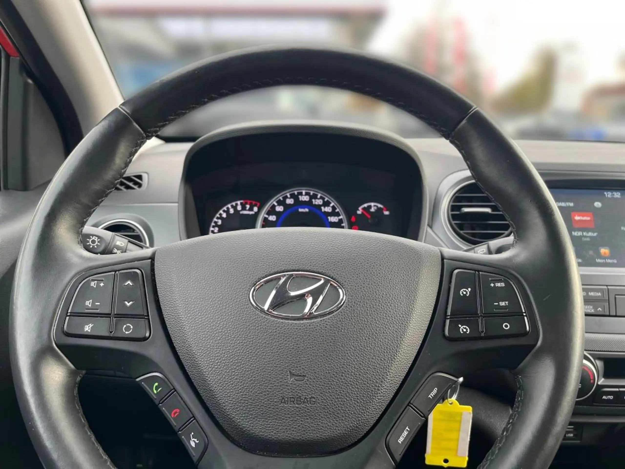 Hyundai - i10