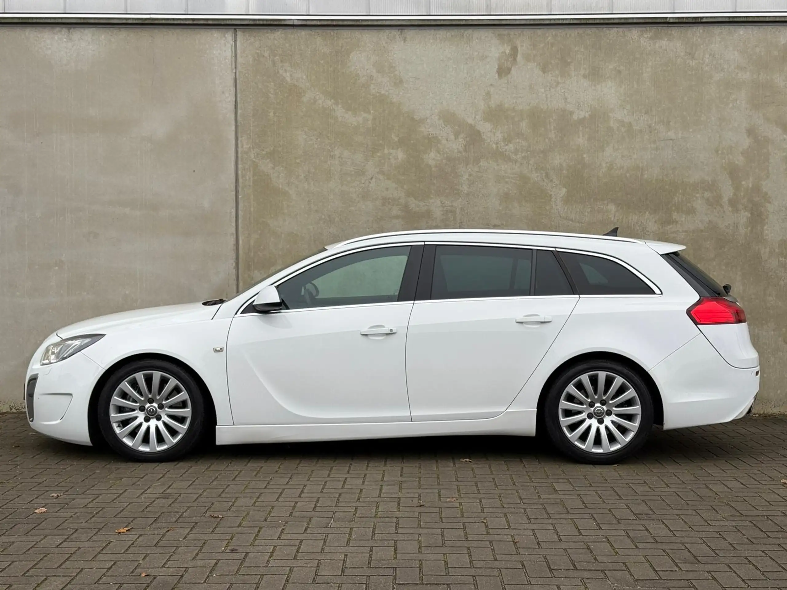 Opel - Insignia