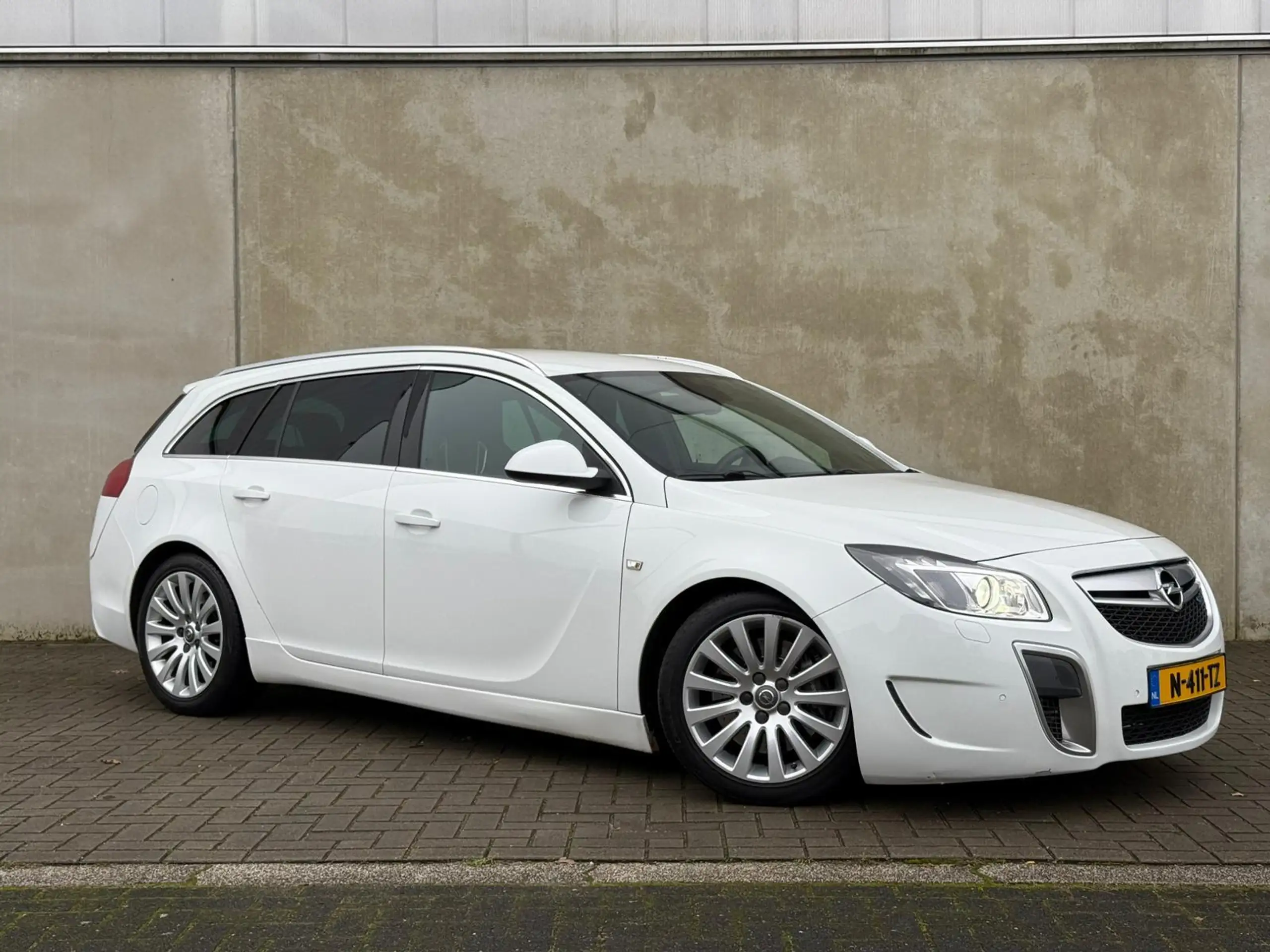 Opel - Insignia