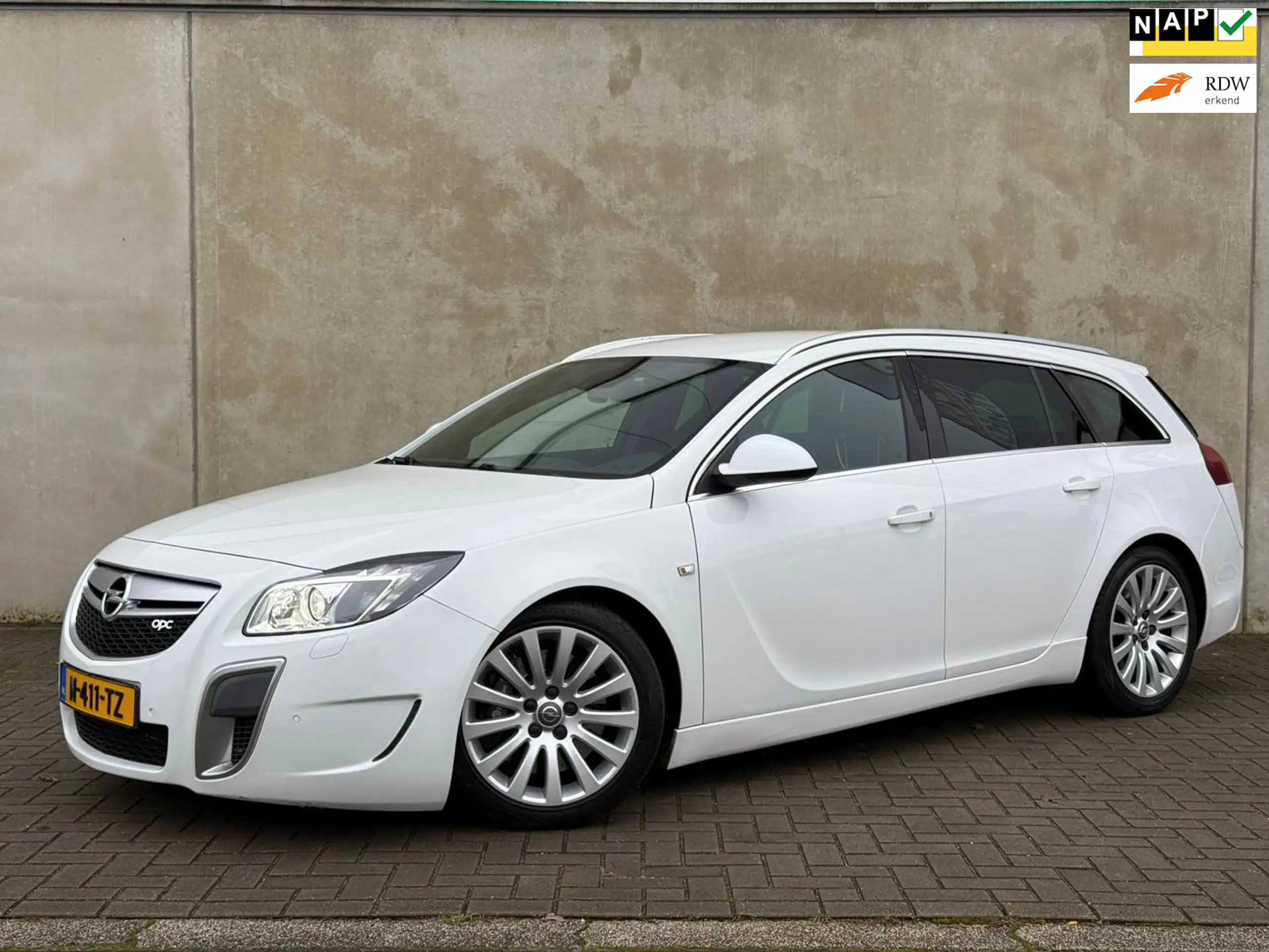 Opel - Insignia