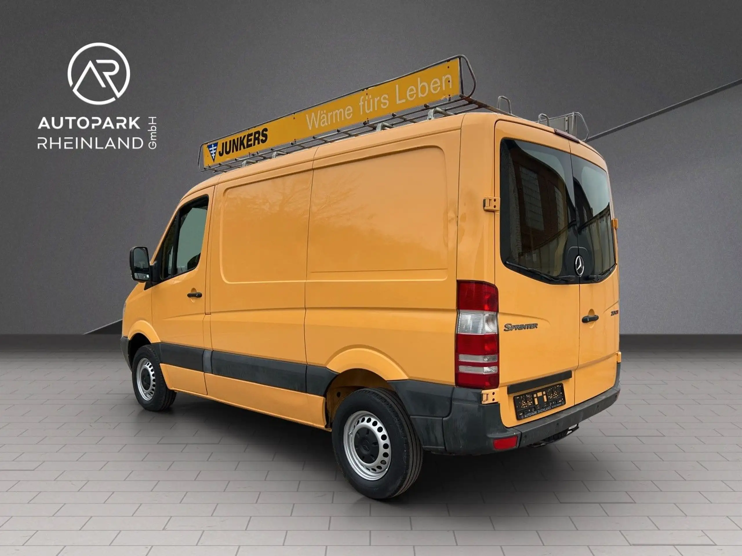 Mercedes-Benz - Sprinter