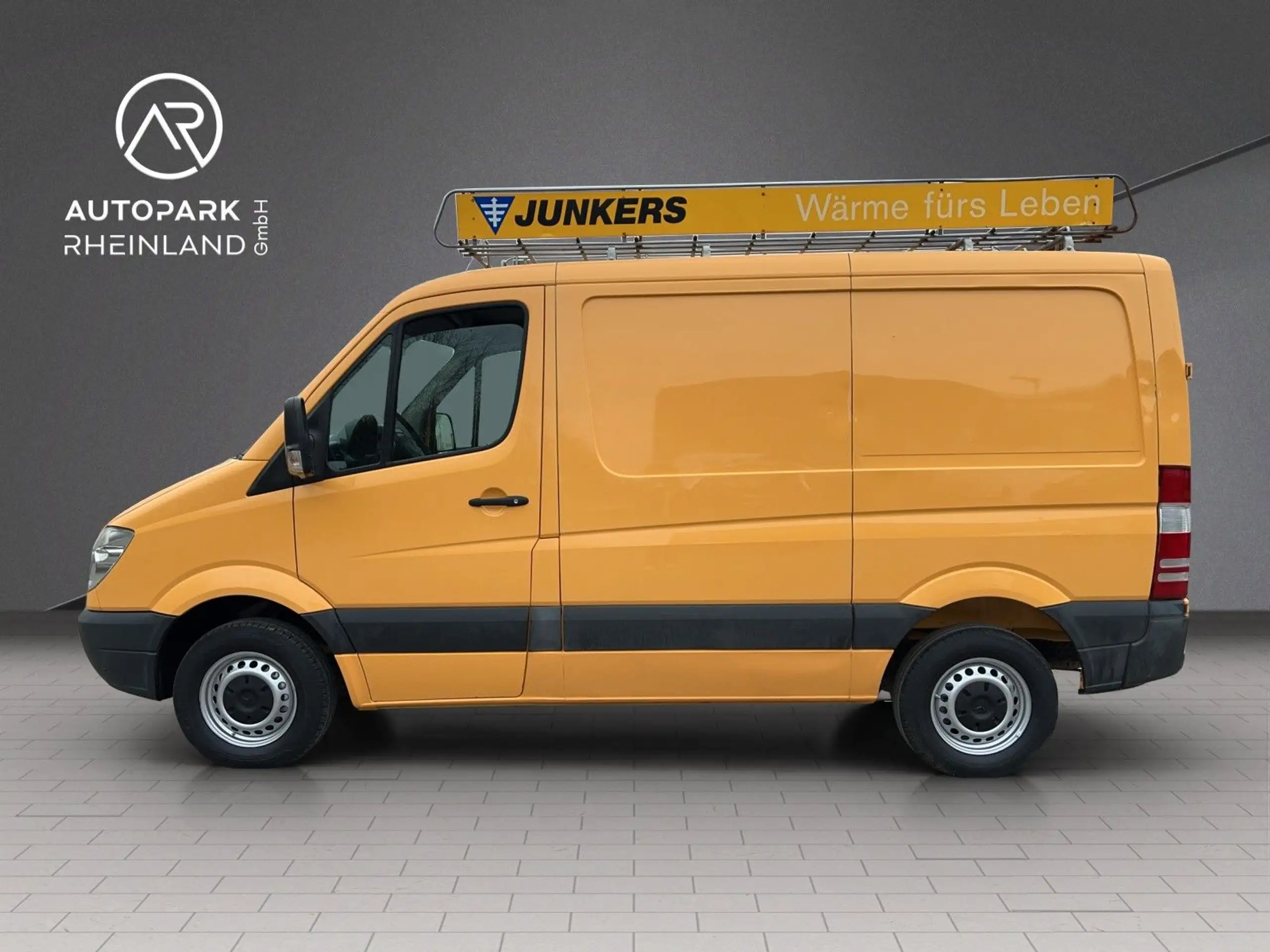 Mercedes-Benz - Sprinter