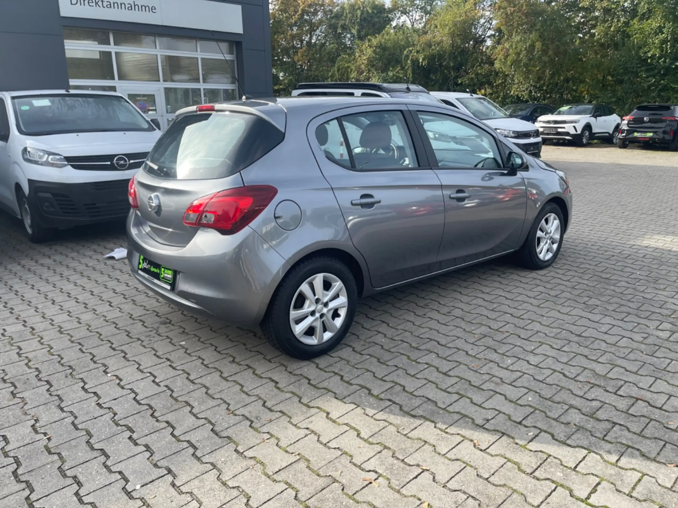 Opel - Corsa