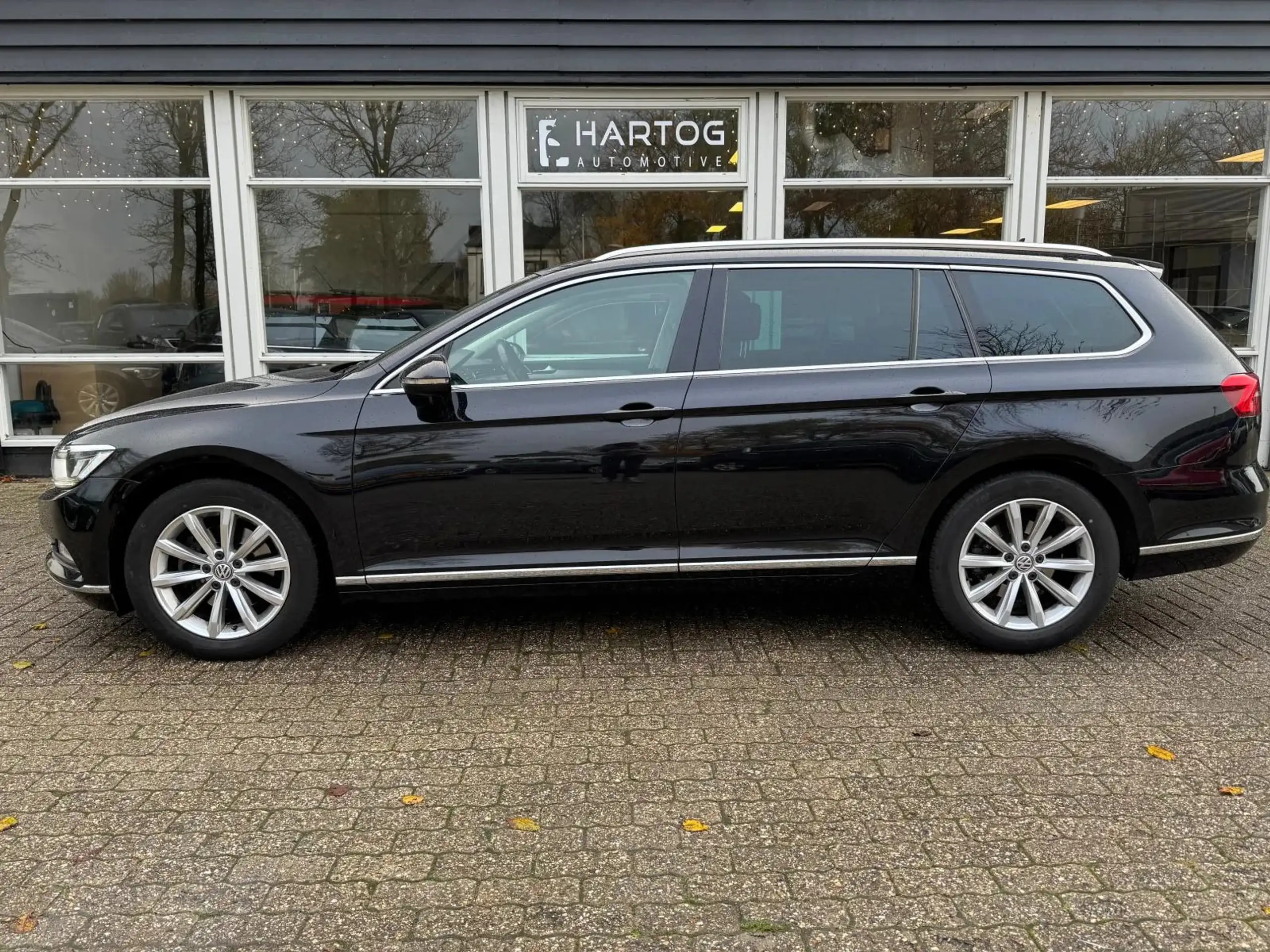 Volkswagen - Passat Variant