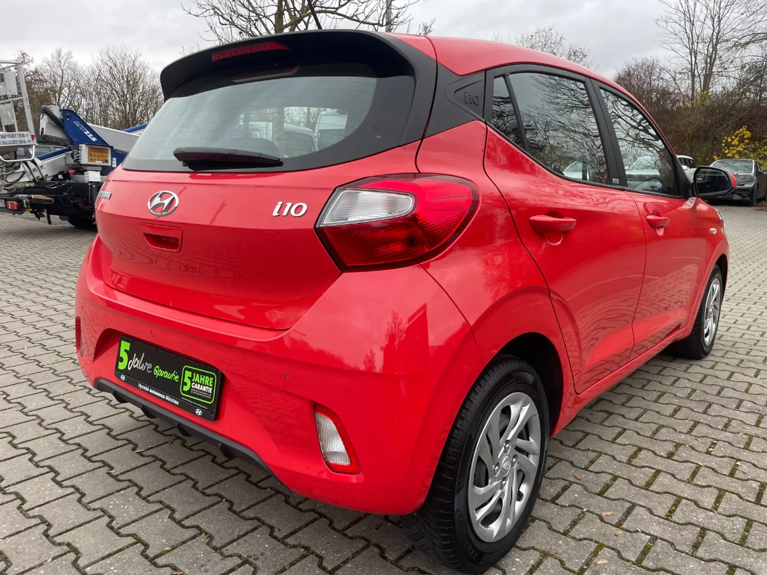 Hyundai - i10