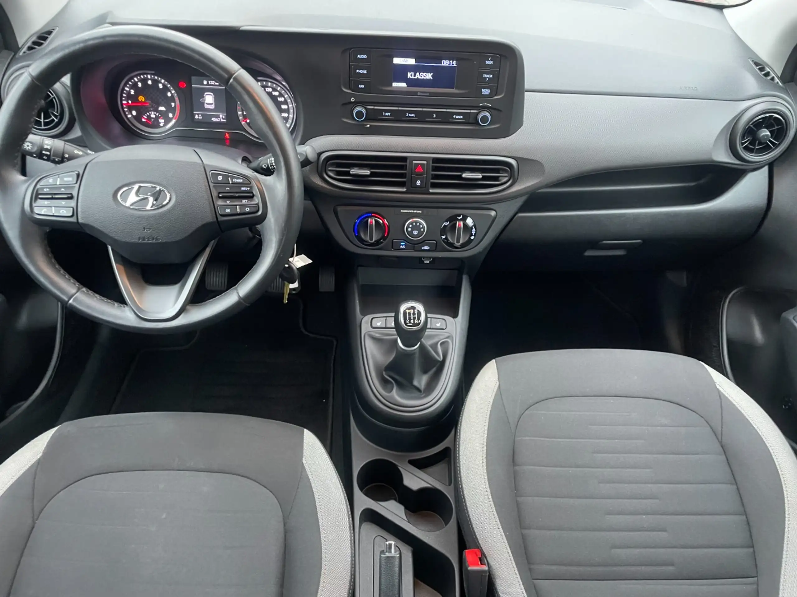 Hyundai - i10