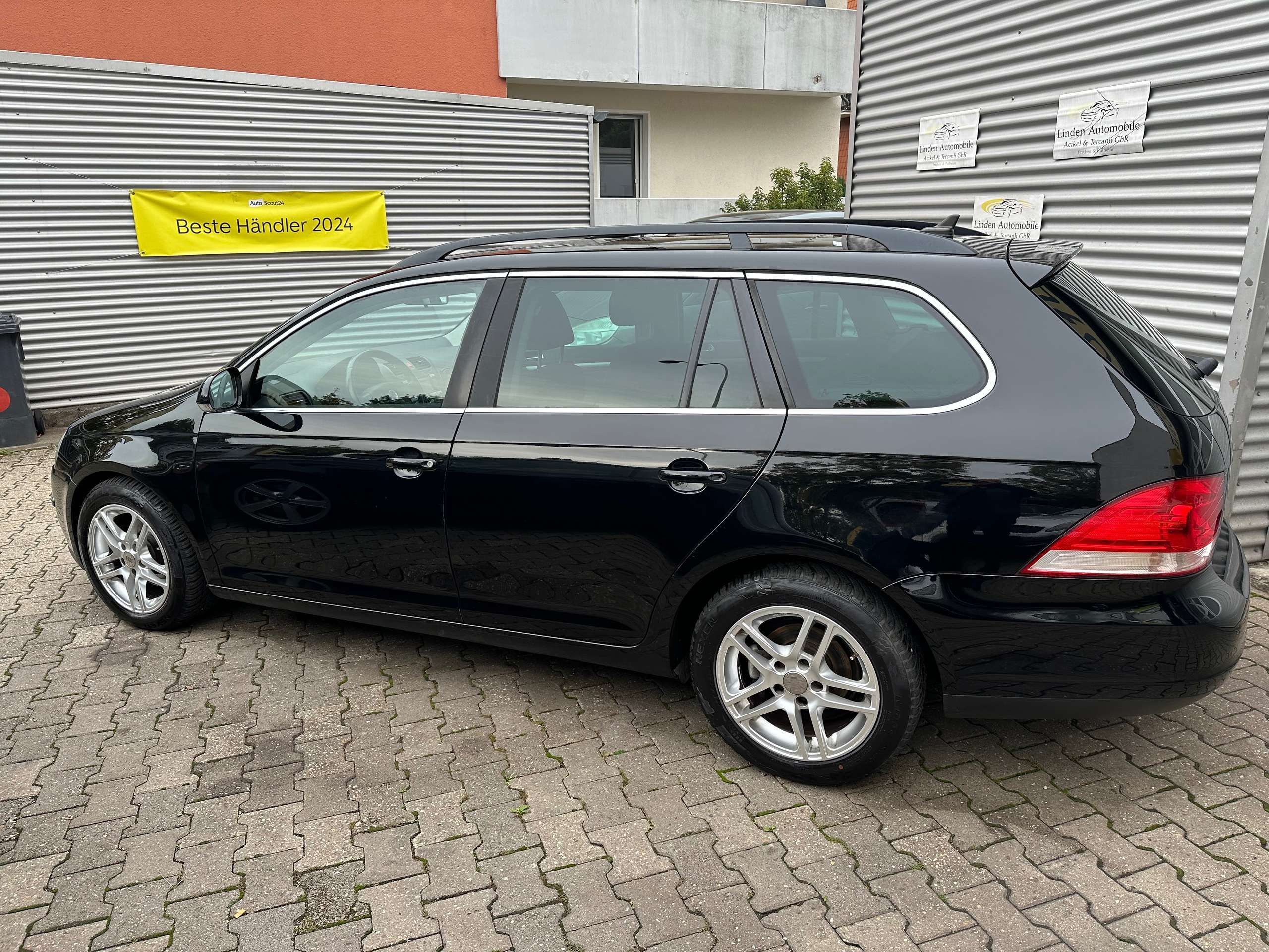 Volkswagen - Golf Variant