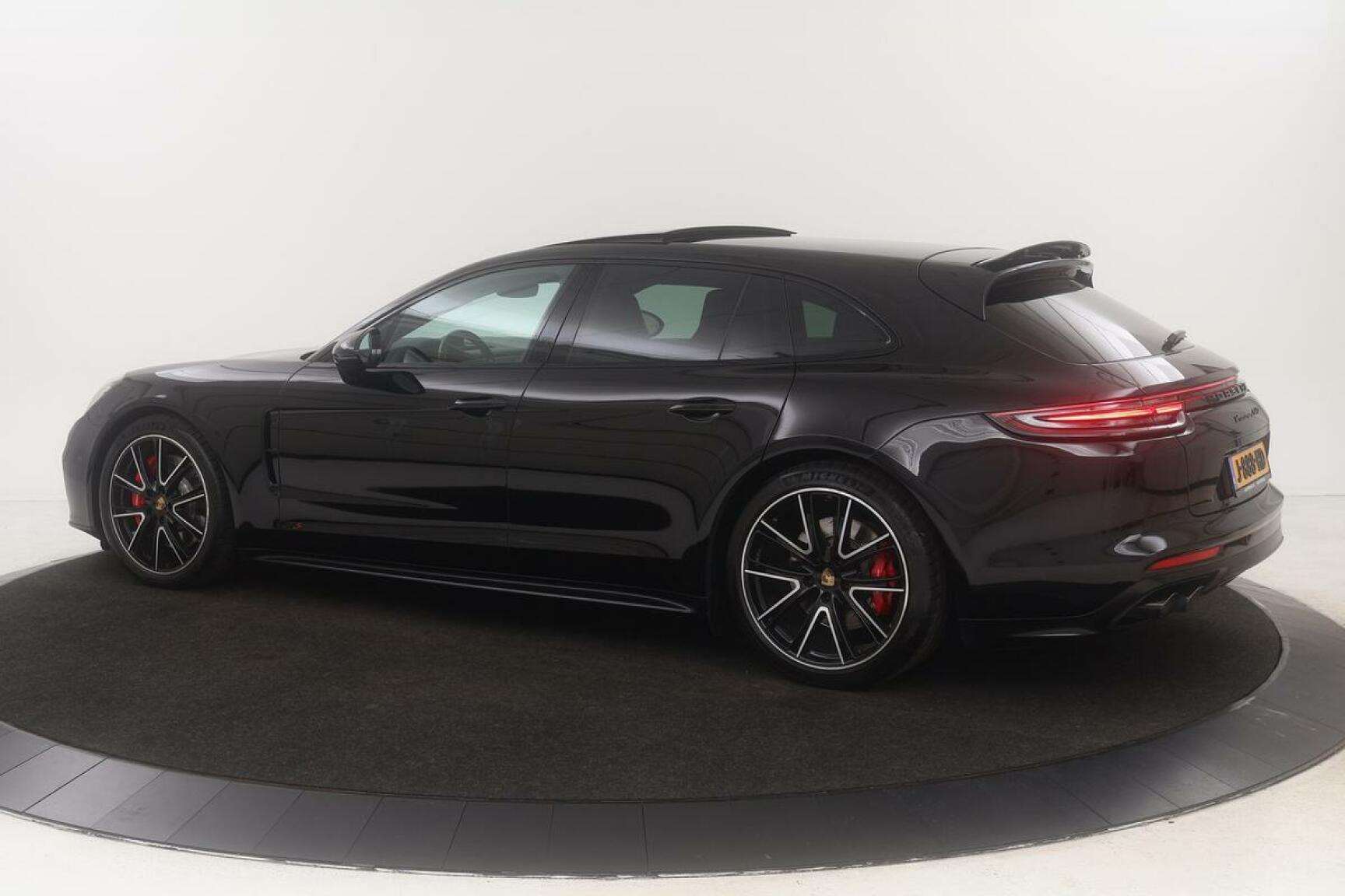 Porsche - Panamera