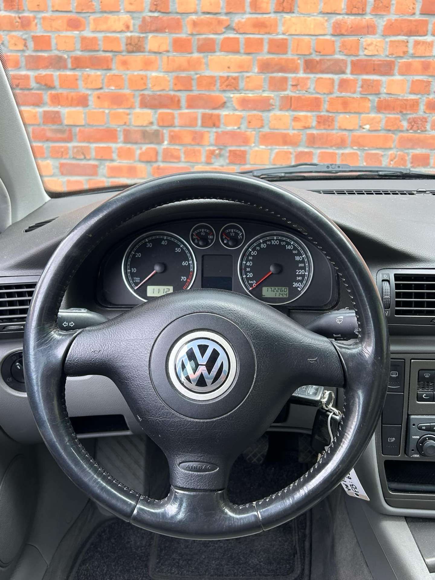 Volkswagen - Passat