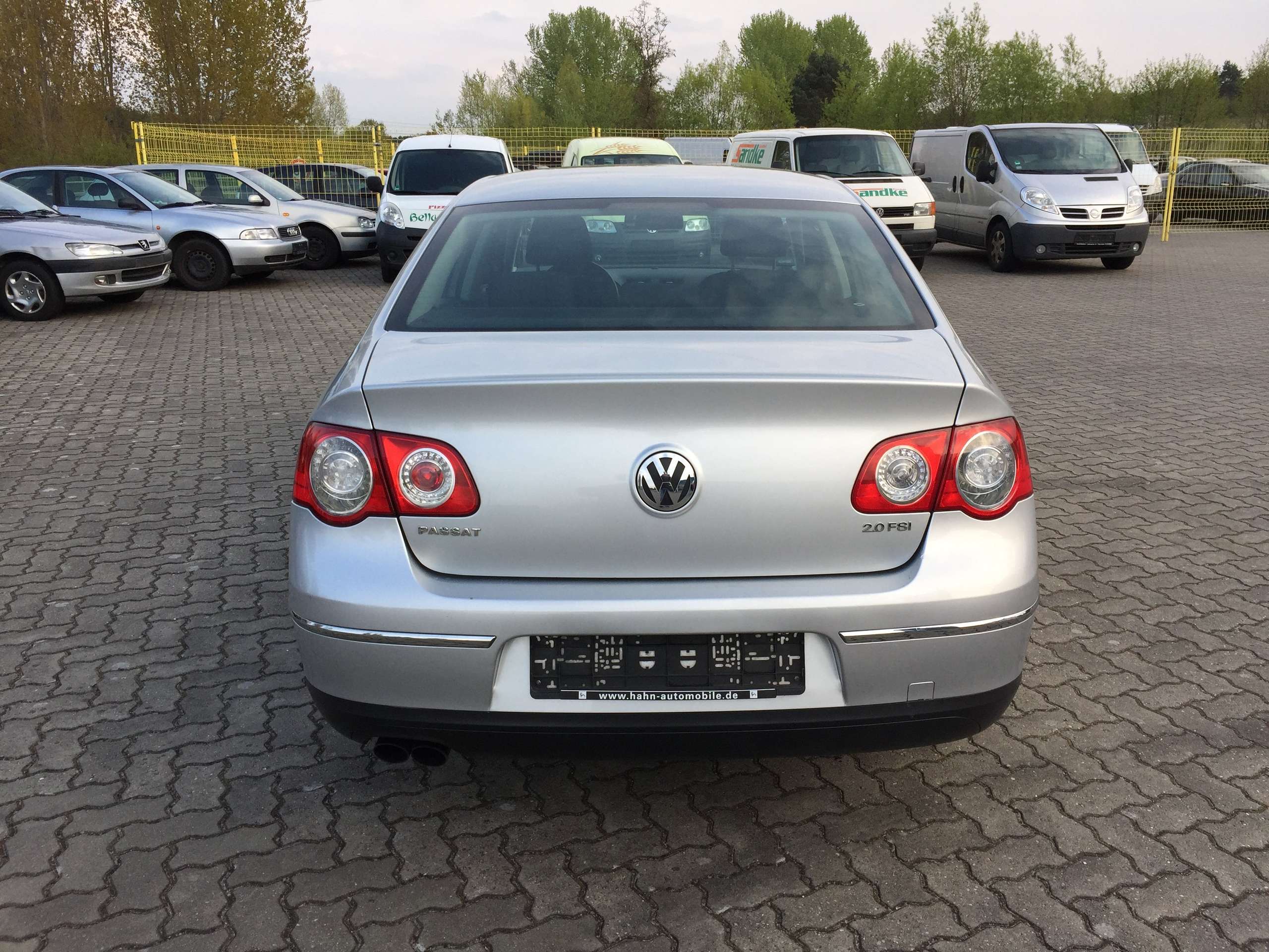 Volkswagen - Passat