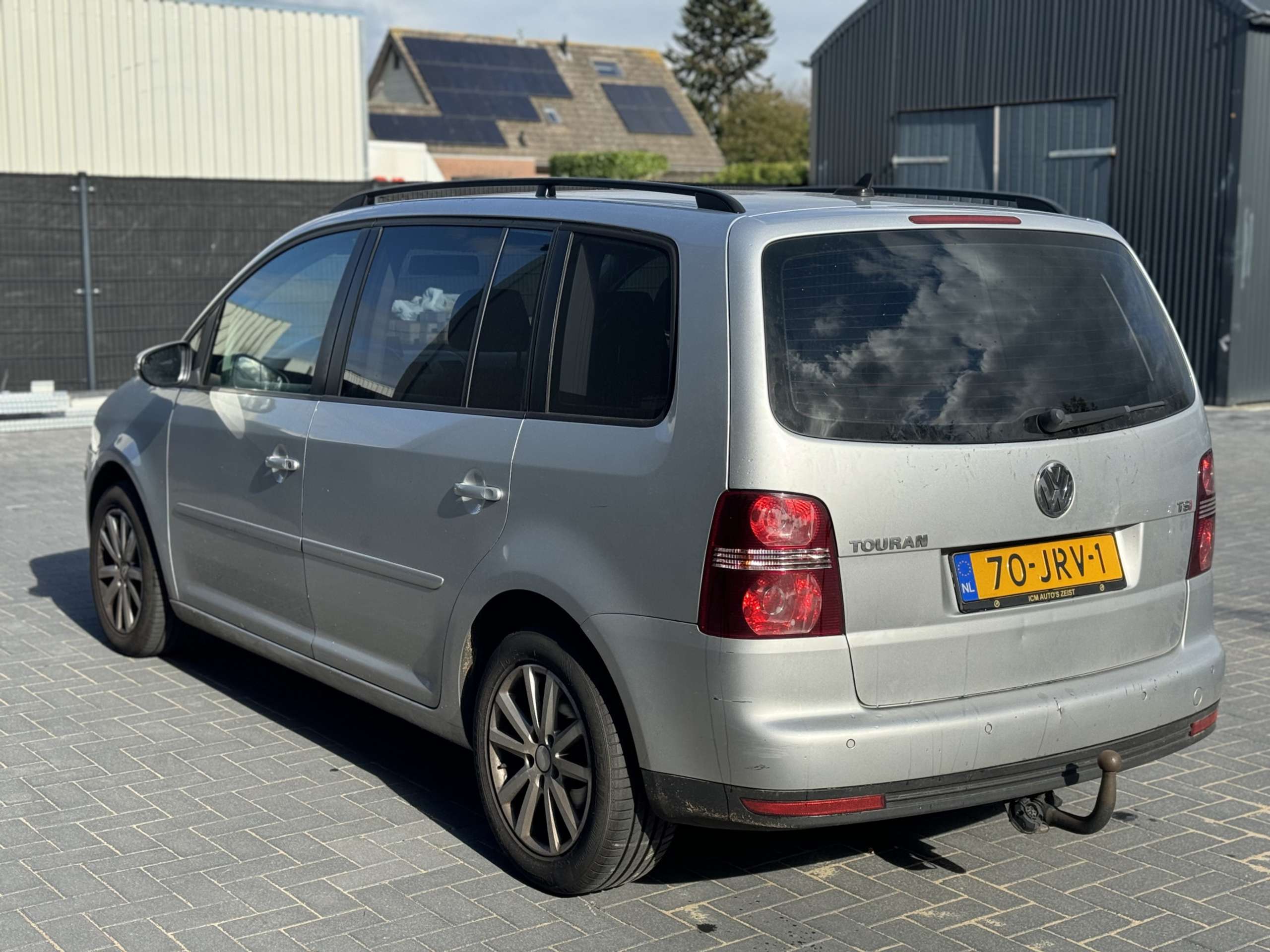 Volkswagen - Touran