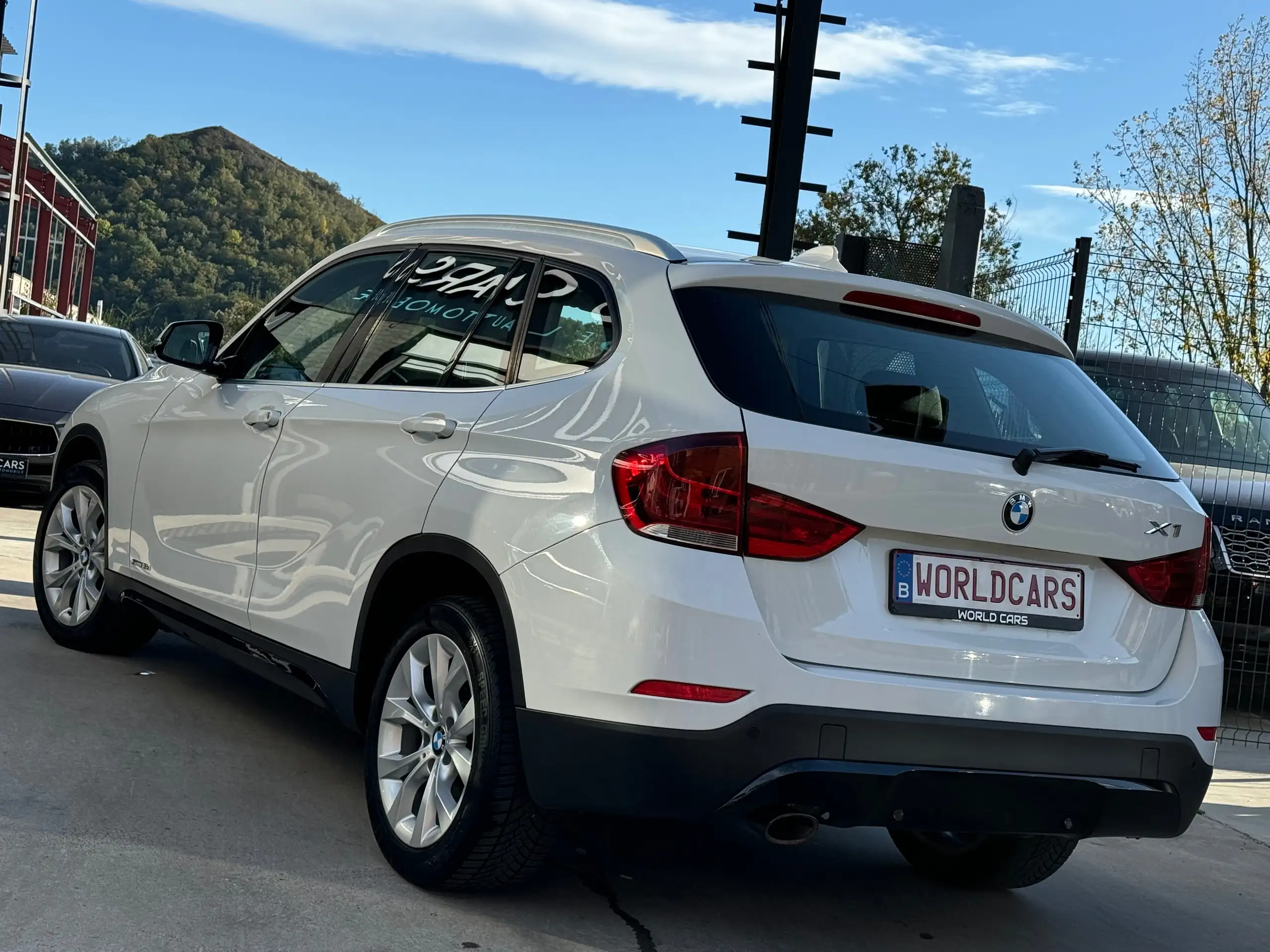 BMW - X1